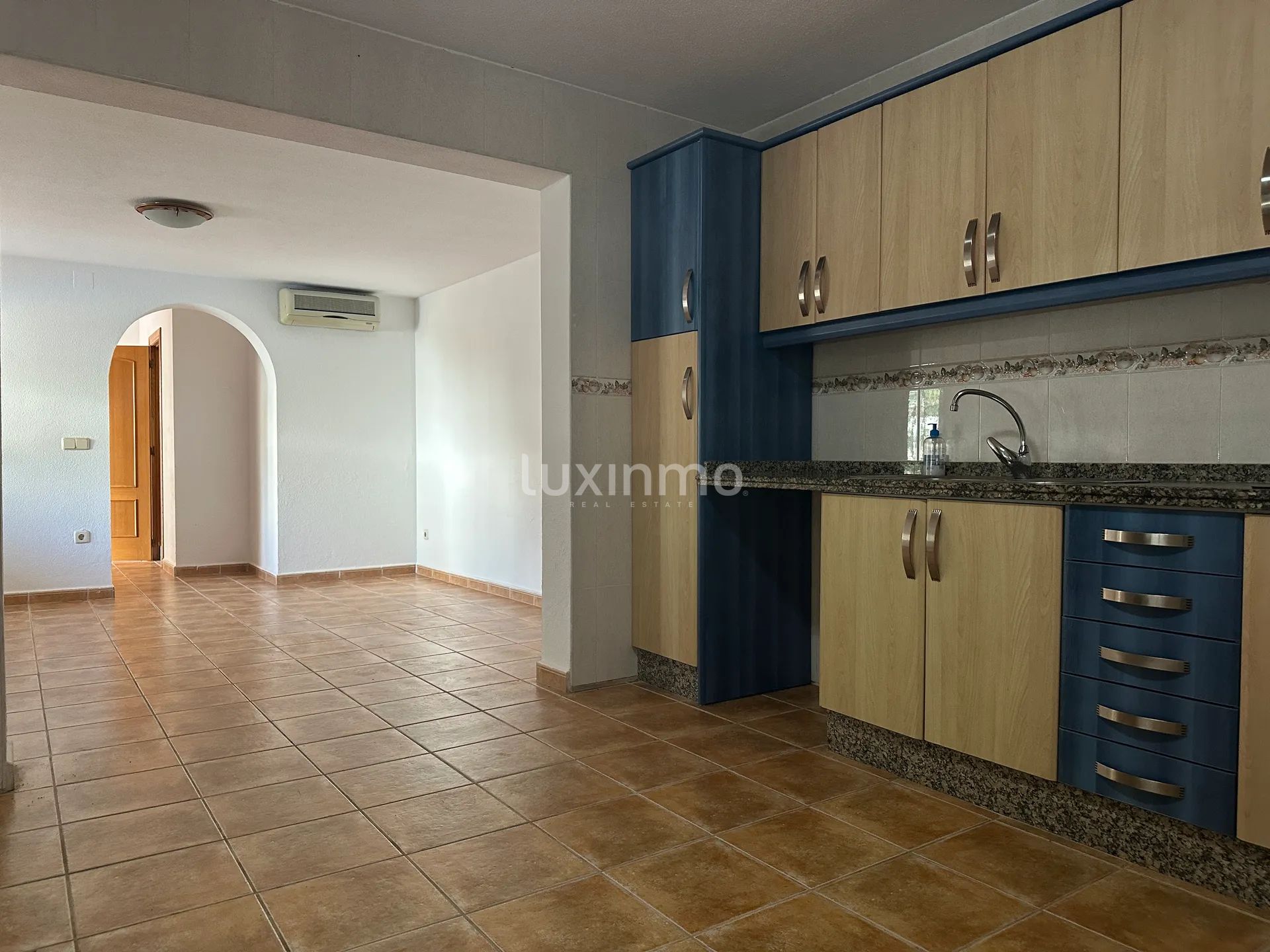 Casa con piscina en alquiler en Altea — photo 15