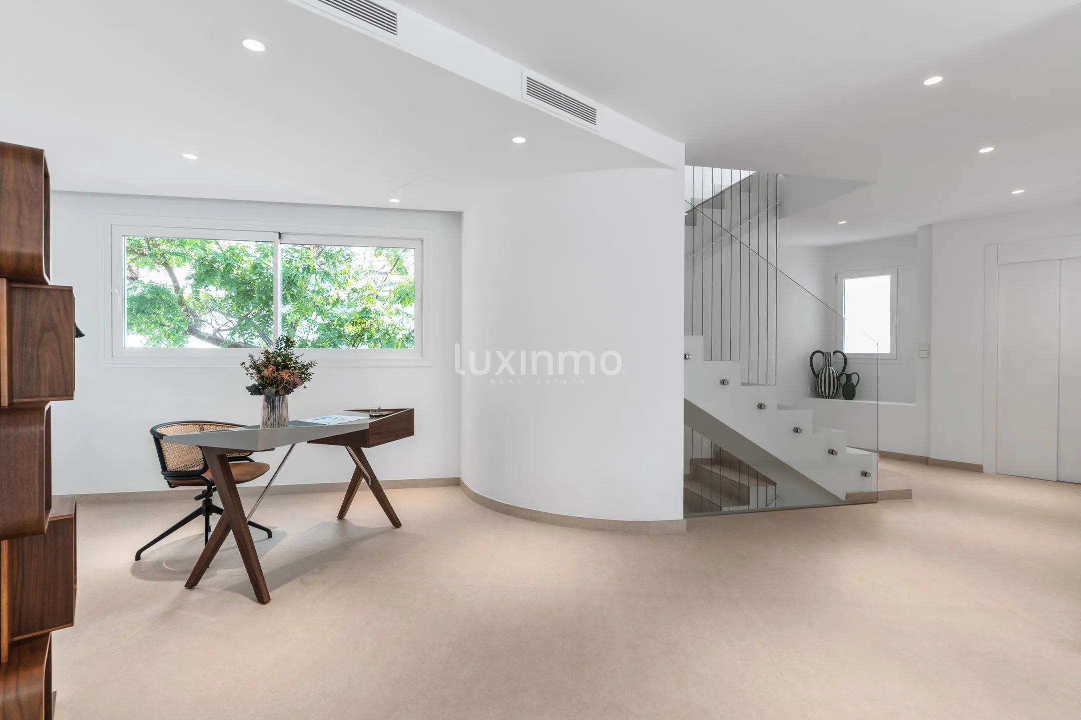 Luxury villa with Mediterranean spirit in Altea — photo 19