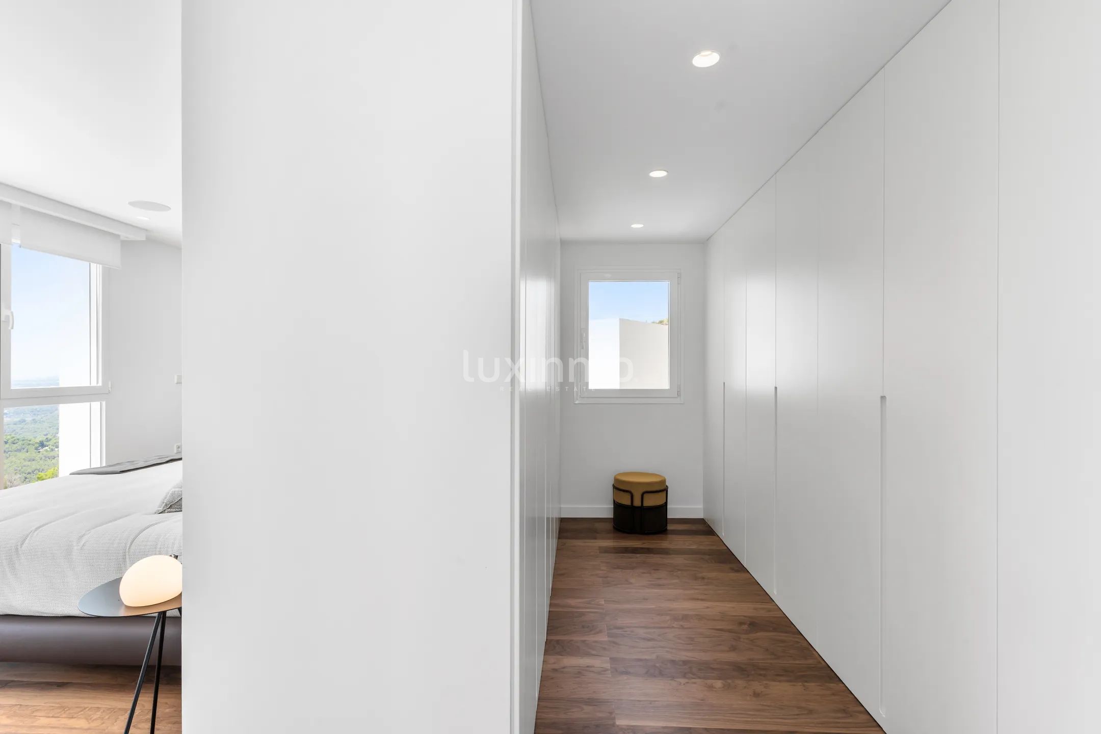 Luxury villa with Mediterranean spirit in Altea — photo 15