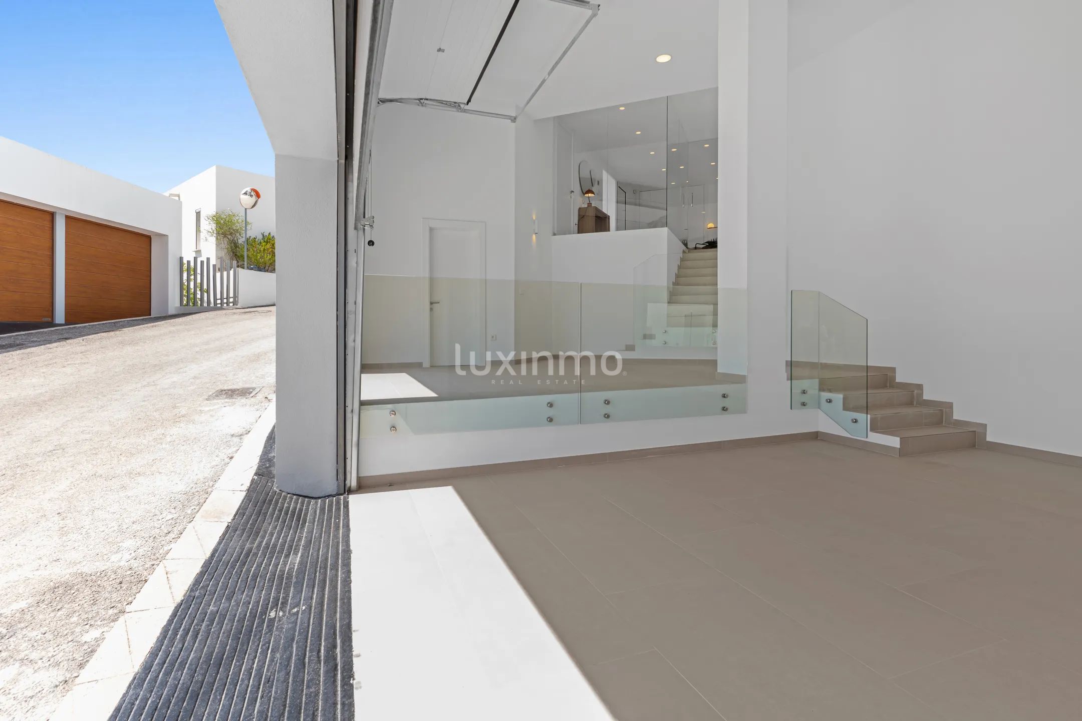 Luxury villa with Mediterranean spirit in Altea — photo 31