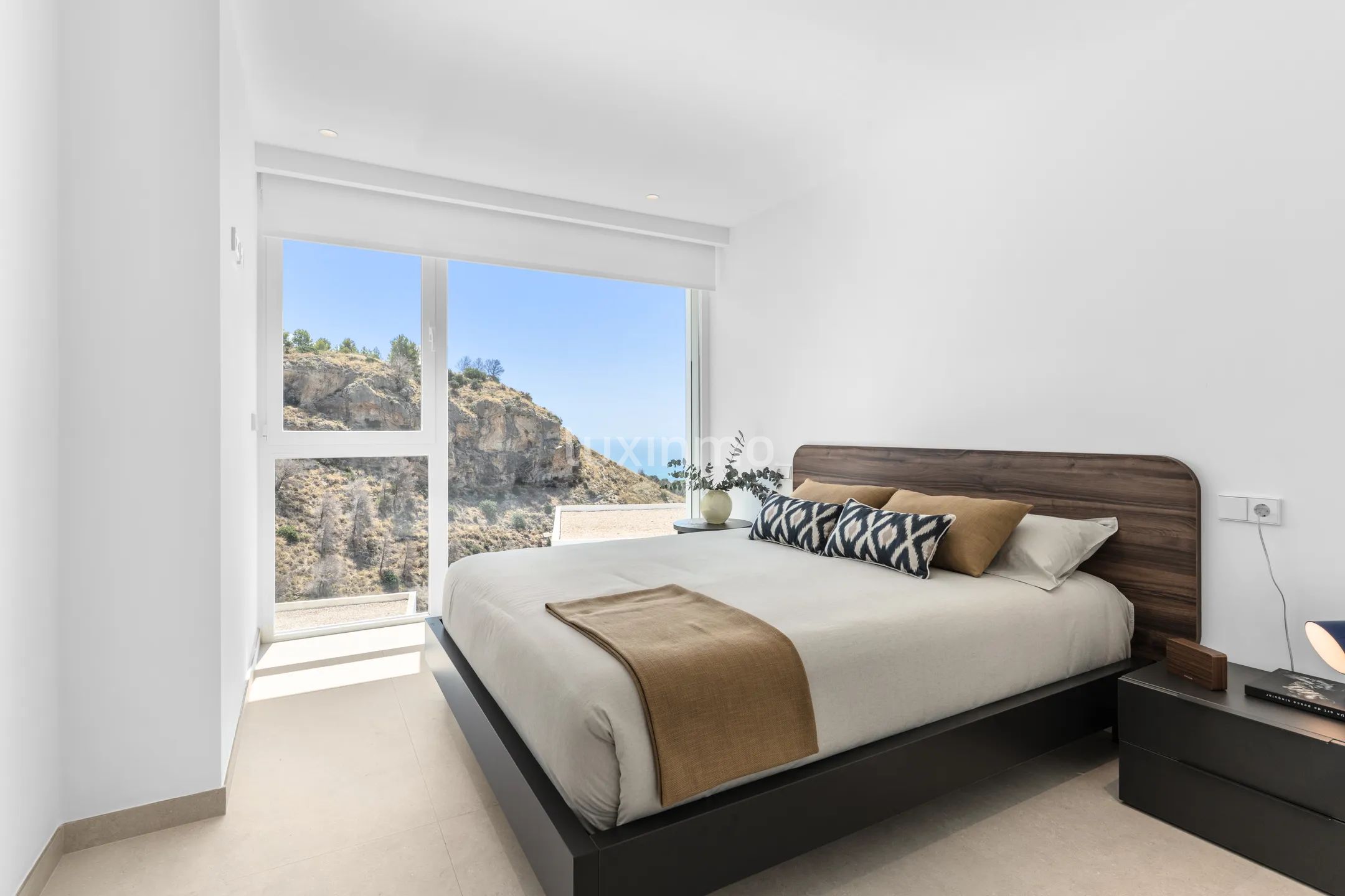 Luxury villa with Mediterranean spirit in Altea — photo 22