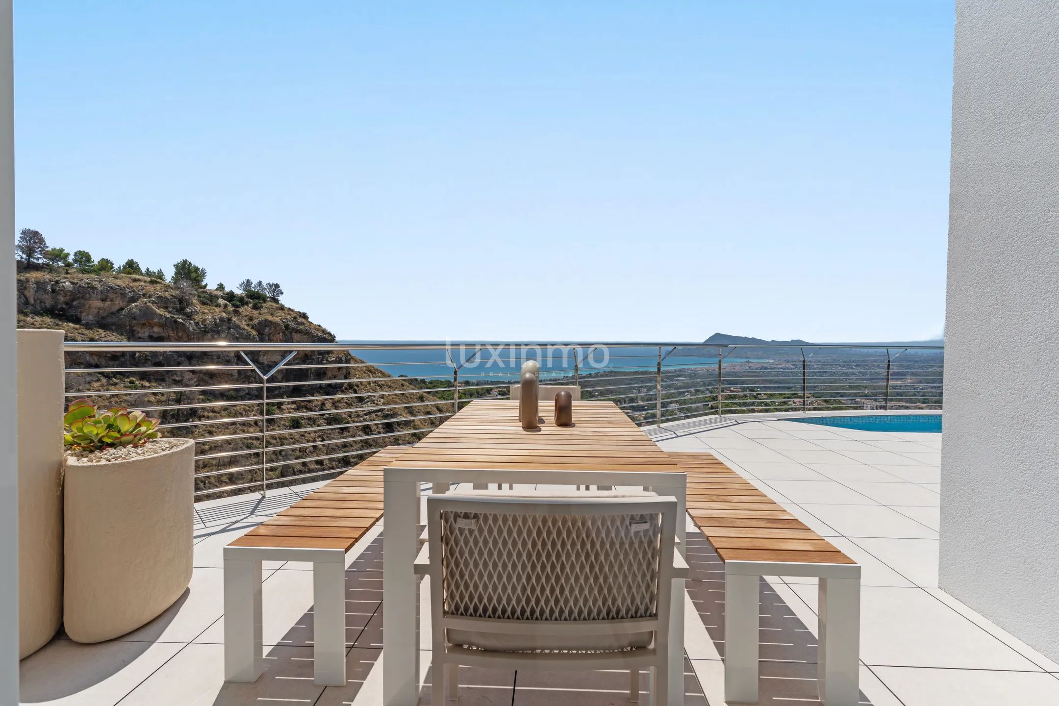 Luxury villa with Mediterranean spirit in Altea — photo 4