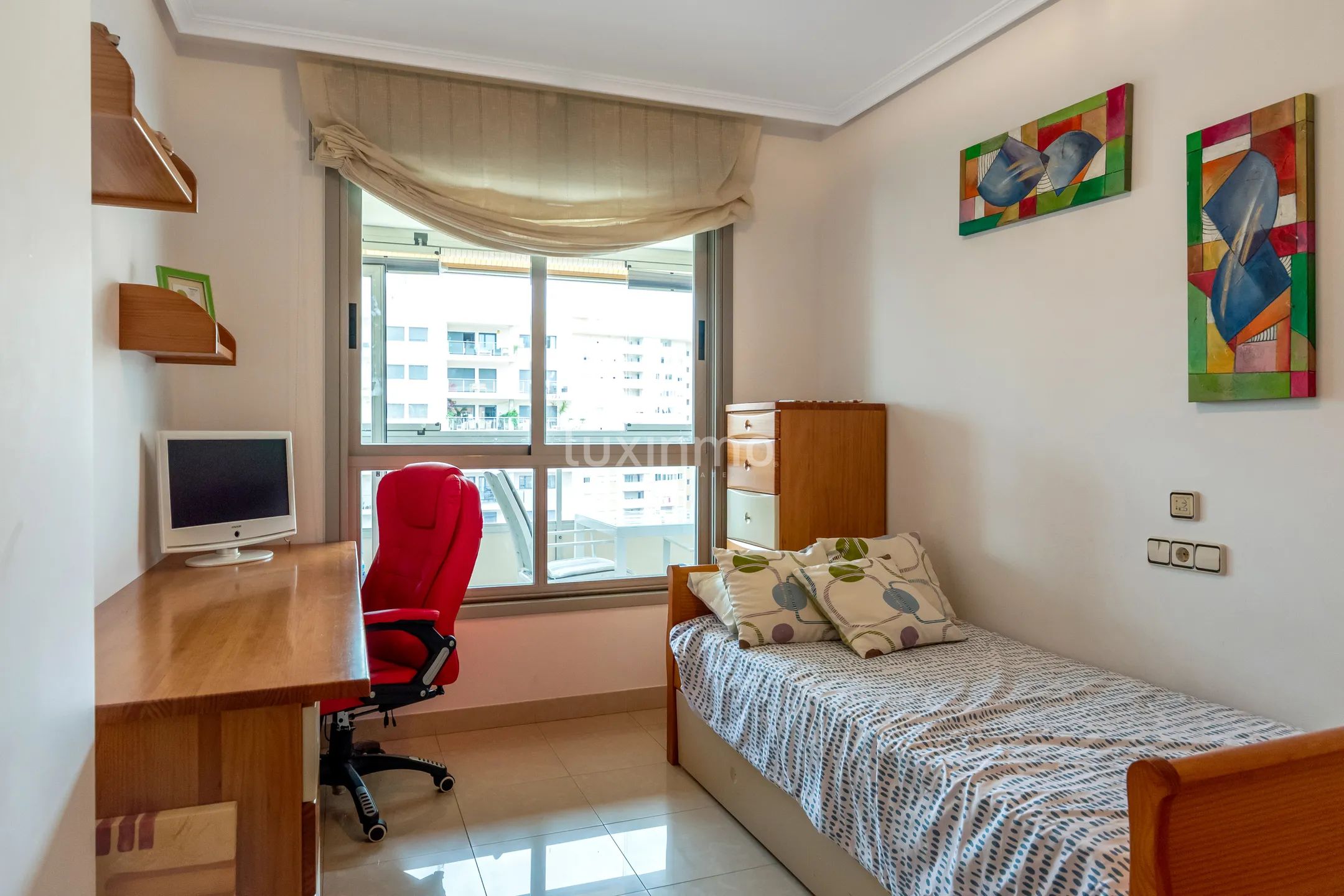 Stunning flat with sea views — photo 9