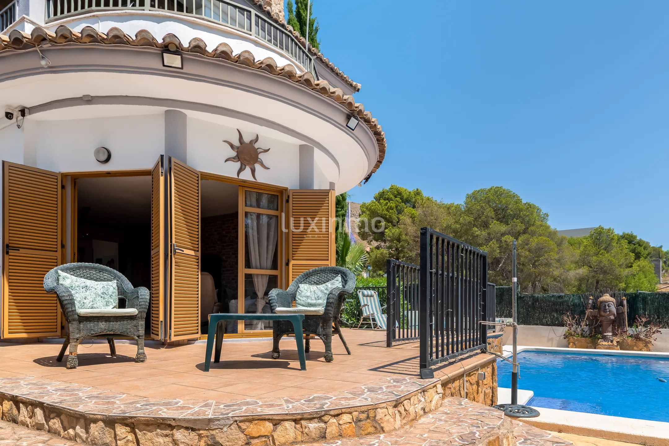 Mediterranean Style Detached House with Private Pool in Sierra Cortina