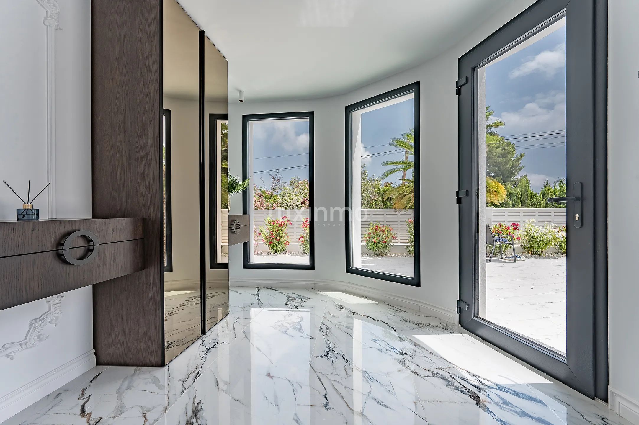 Impresionante chalet de 5 dormitorios con piscina privada y vistas a la montaña en Calpe — photo 49