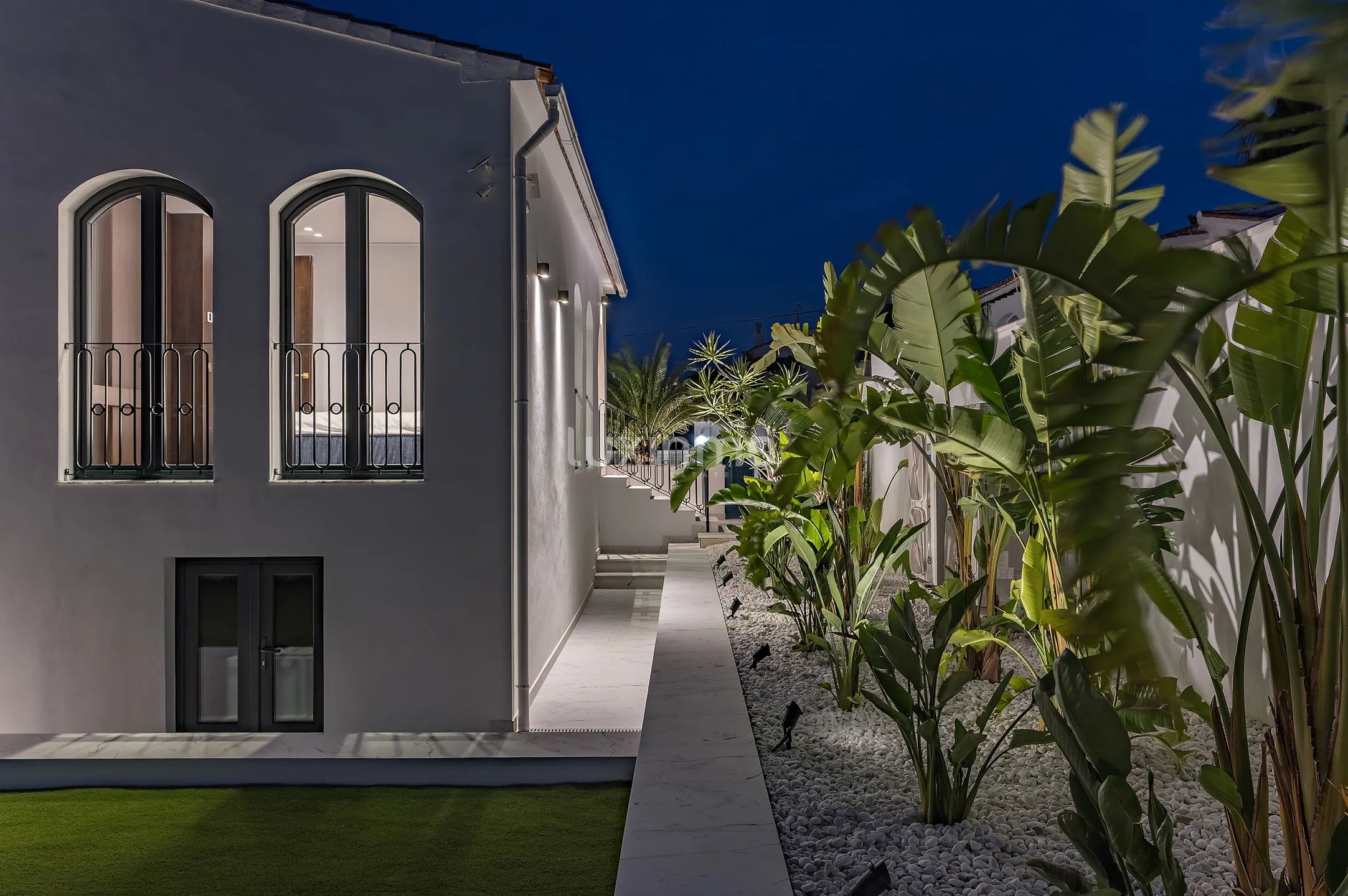 Impresionante chalet de 5 dormitorios con piscina privada y vistas a la montaña en Calpe — photo 24