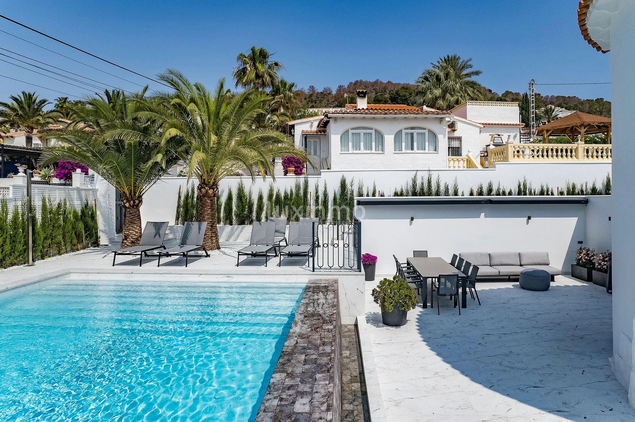 Impresionante chalet de 5 dormitorios con piscina privada y vistas a la montaña en Calpe — photo 48