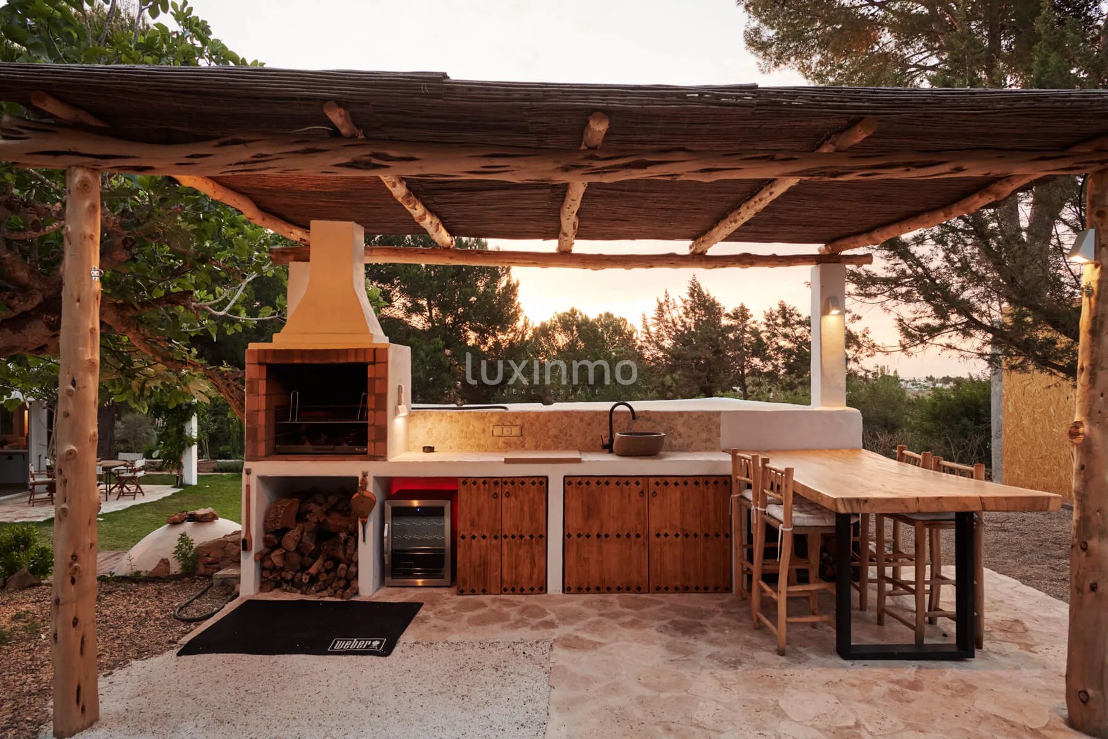 Bohemian Villa in a Tranquil Natural Setting — photo 11