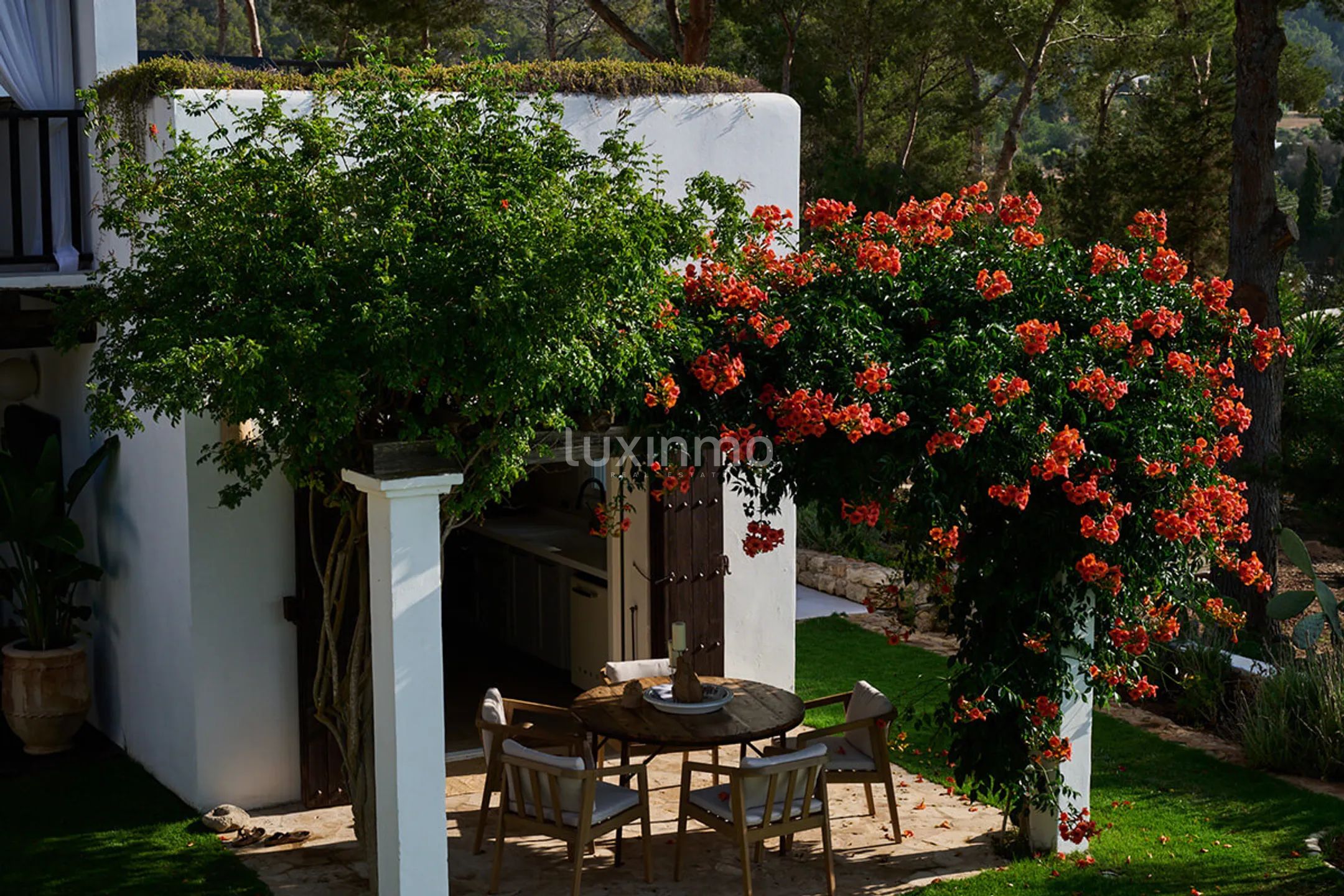 Bohemian Villa in a Tranquil Natural Setting — photo 20