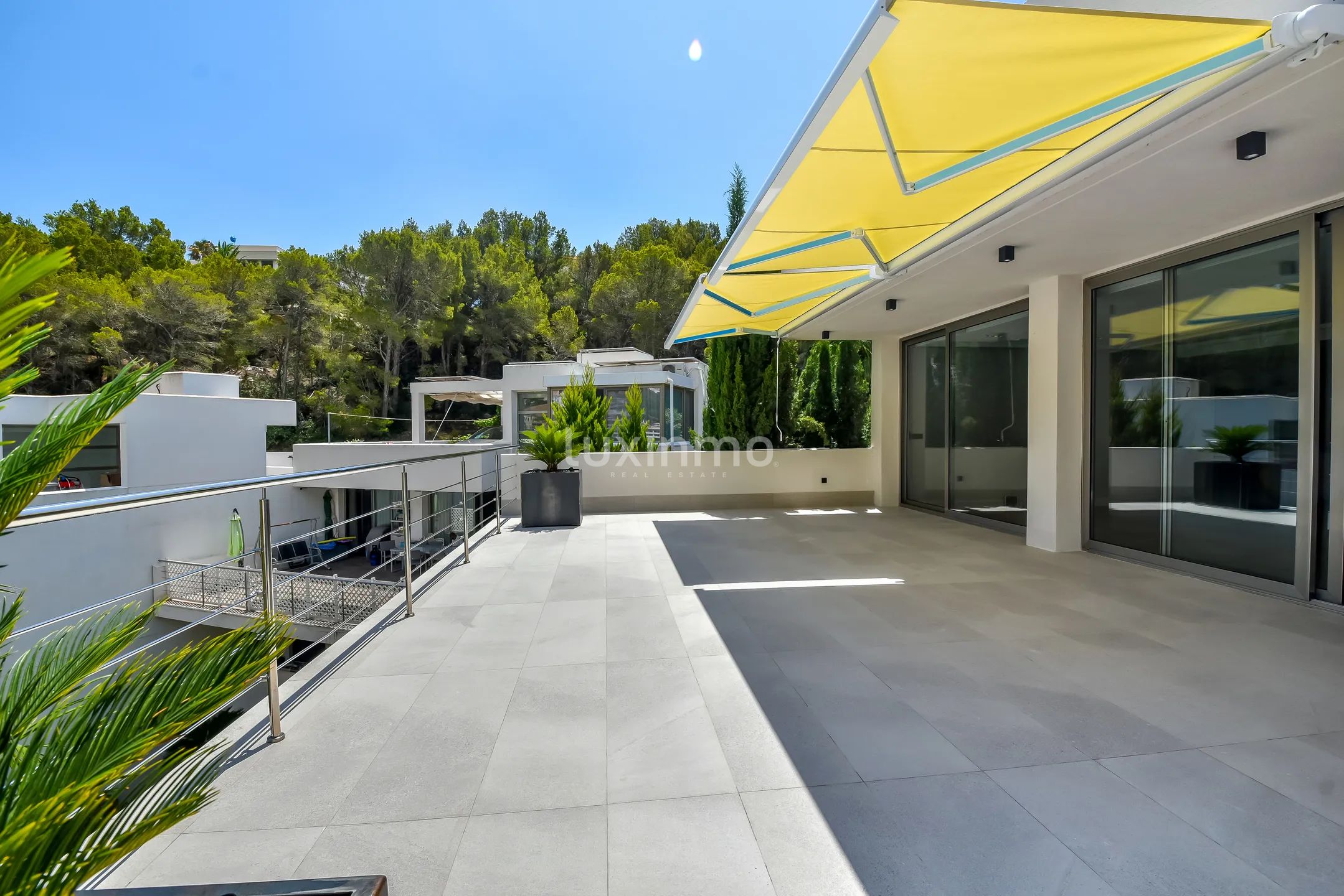 Newly refurbished luxury villa for rent with panoramic views towards Altea Hills — photo 39