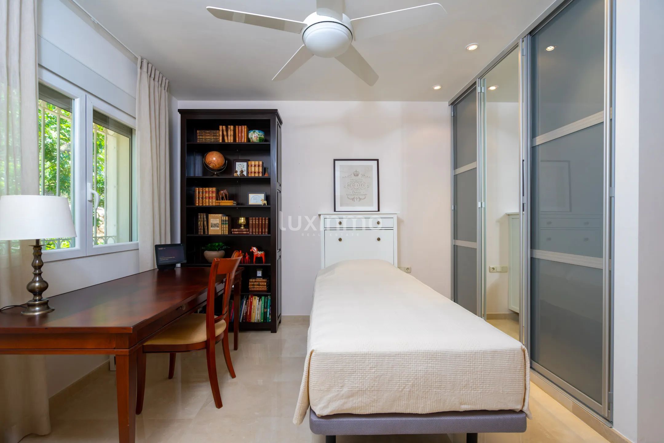 Villa moderne avec vue sur la mer et grand terrain — photo 35