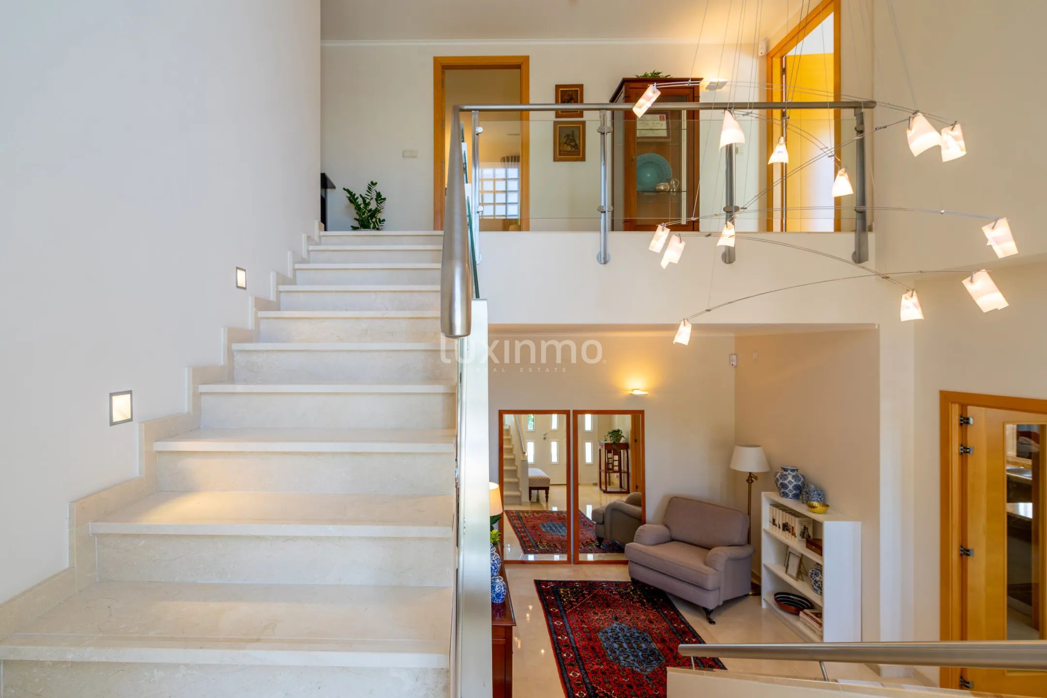 Villa moderne avec vue sur la mer et grand terrain — photo 10