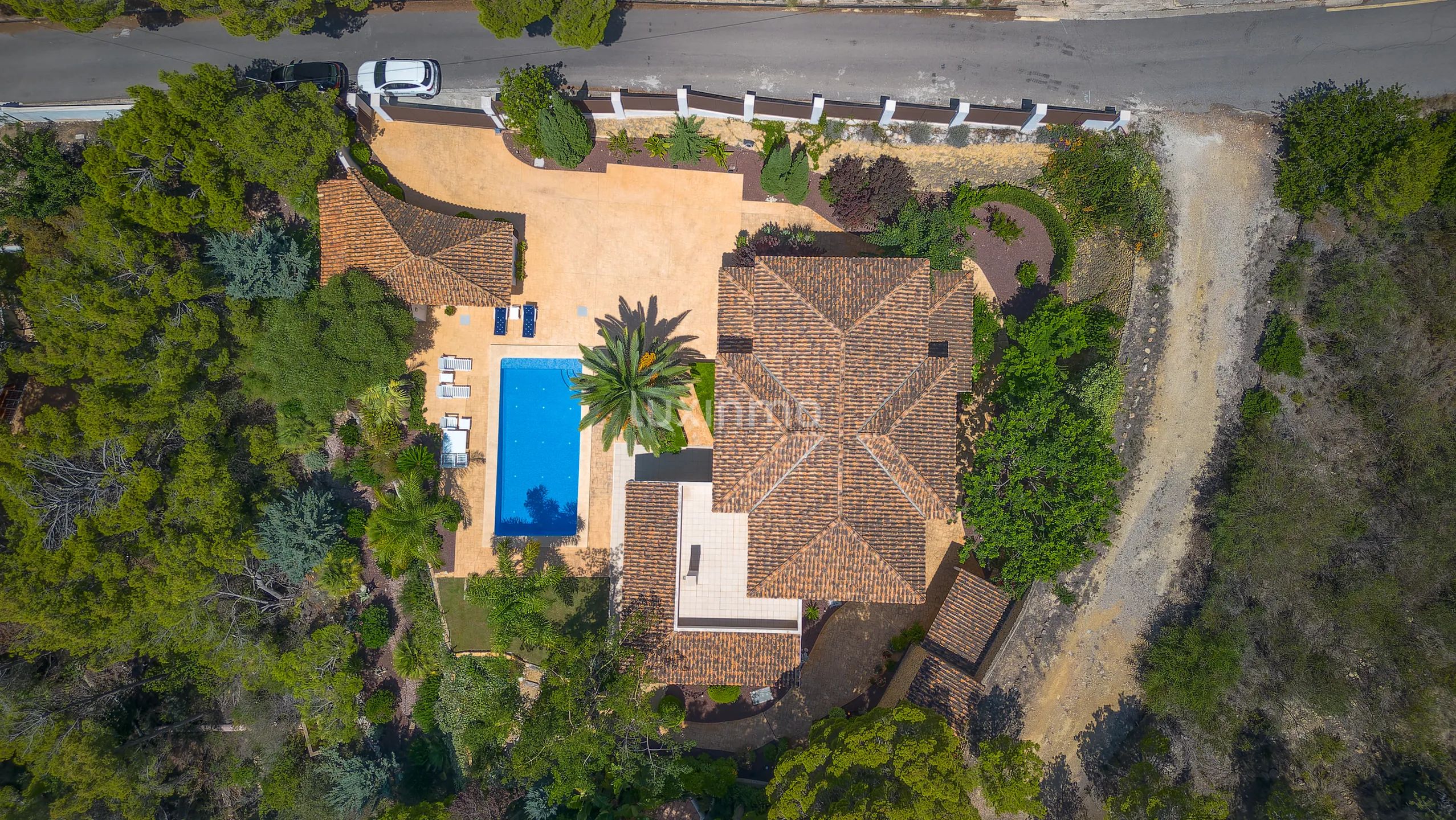 Villa moderne avec vue sur la mer et grand terrain — photo 57