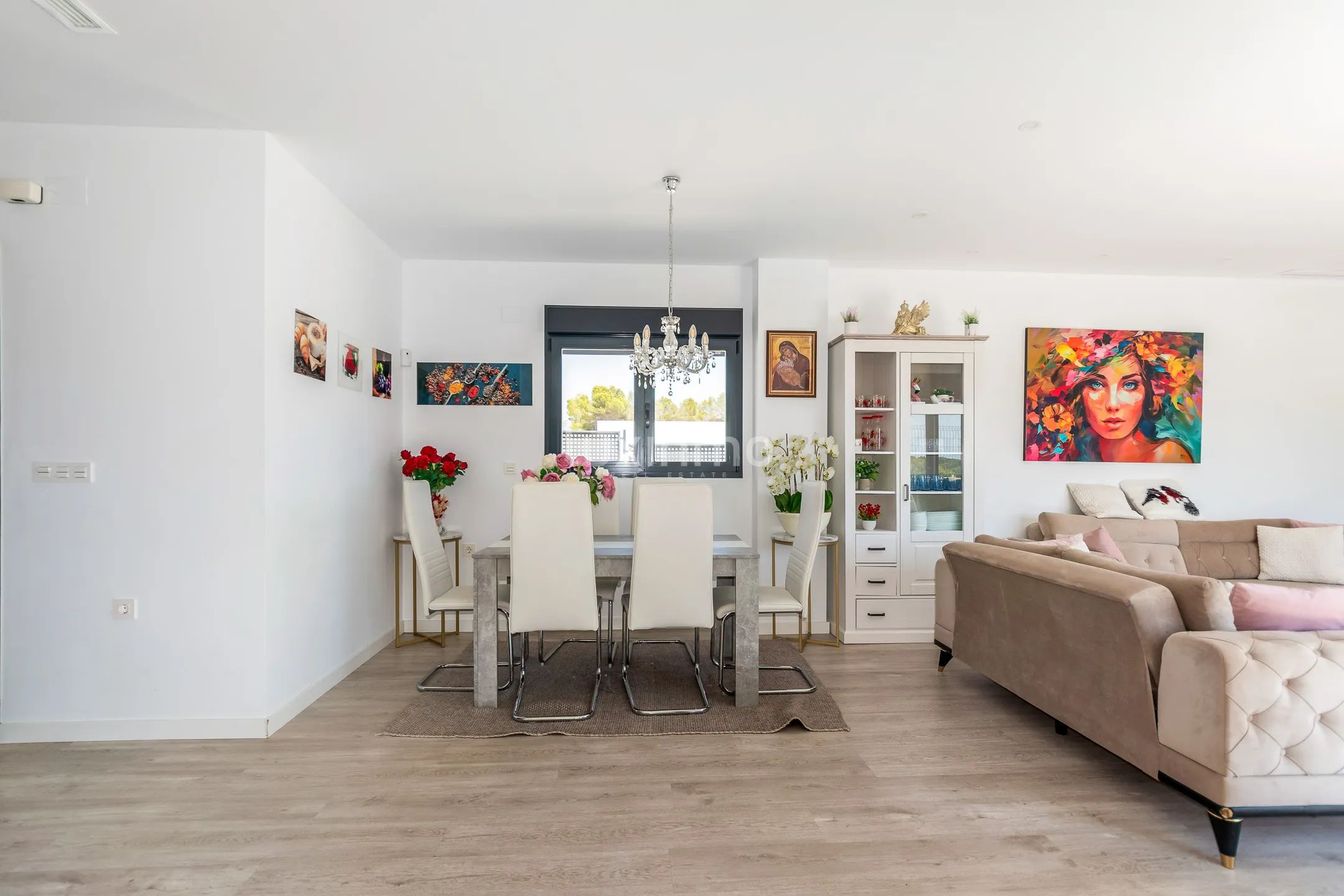 Modern villa with mountain views and private swimming pool in Alfaz del PI — photo 8