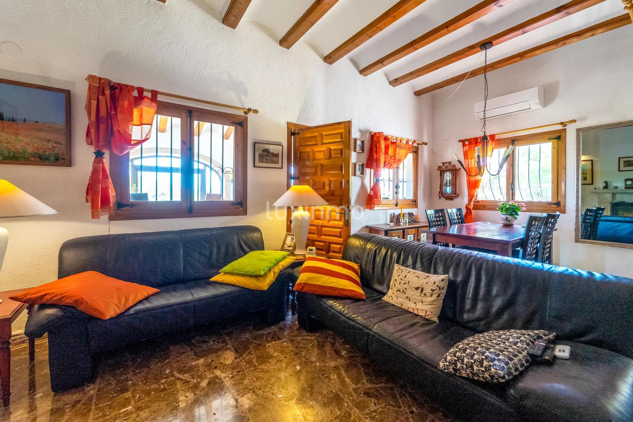 Impresionante villa con vistas al mar y a la montaña — photo 12