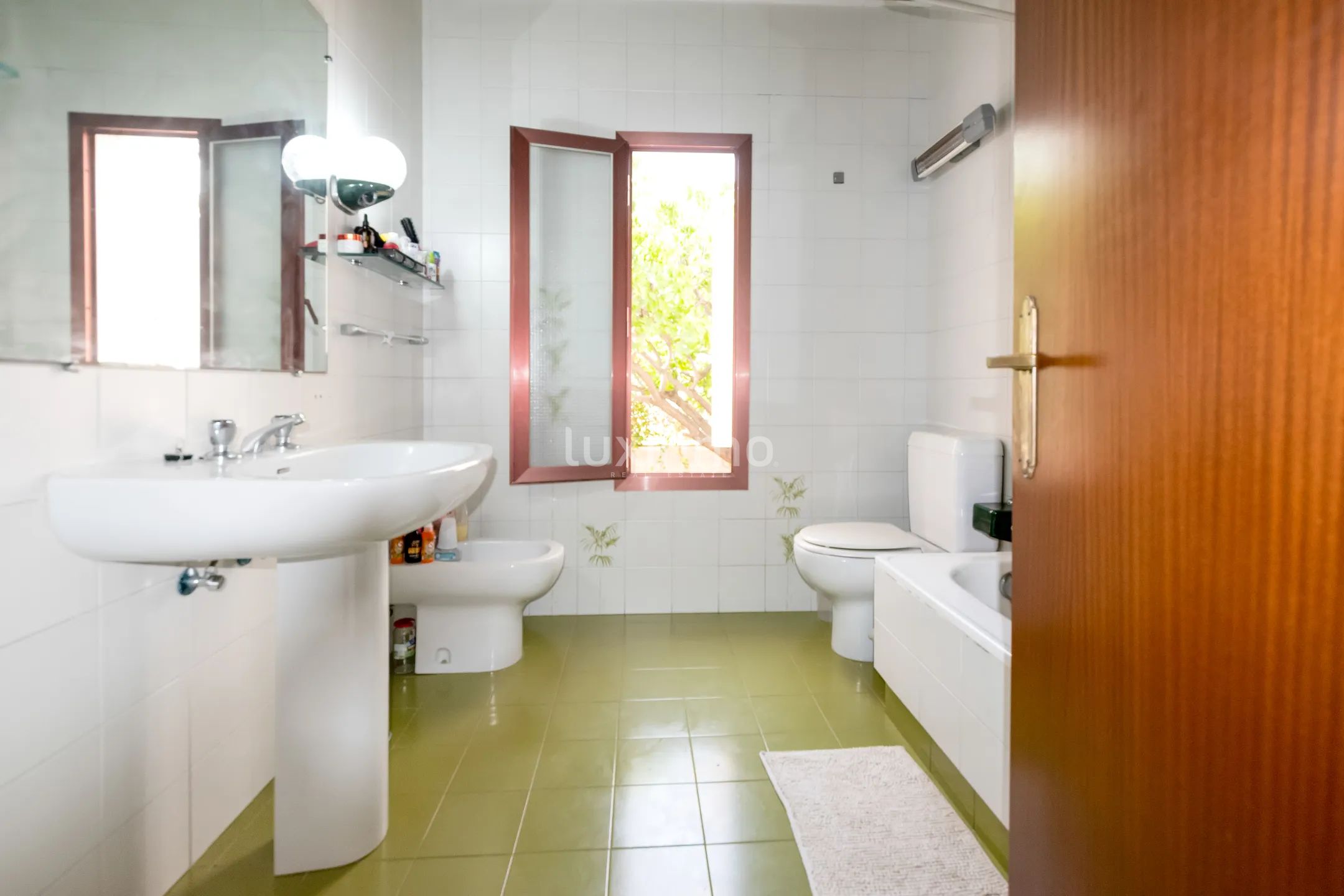 Charming 4-Bedroom Mediterranean Villa in San Juan de Alicante — photo 27