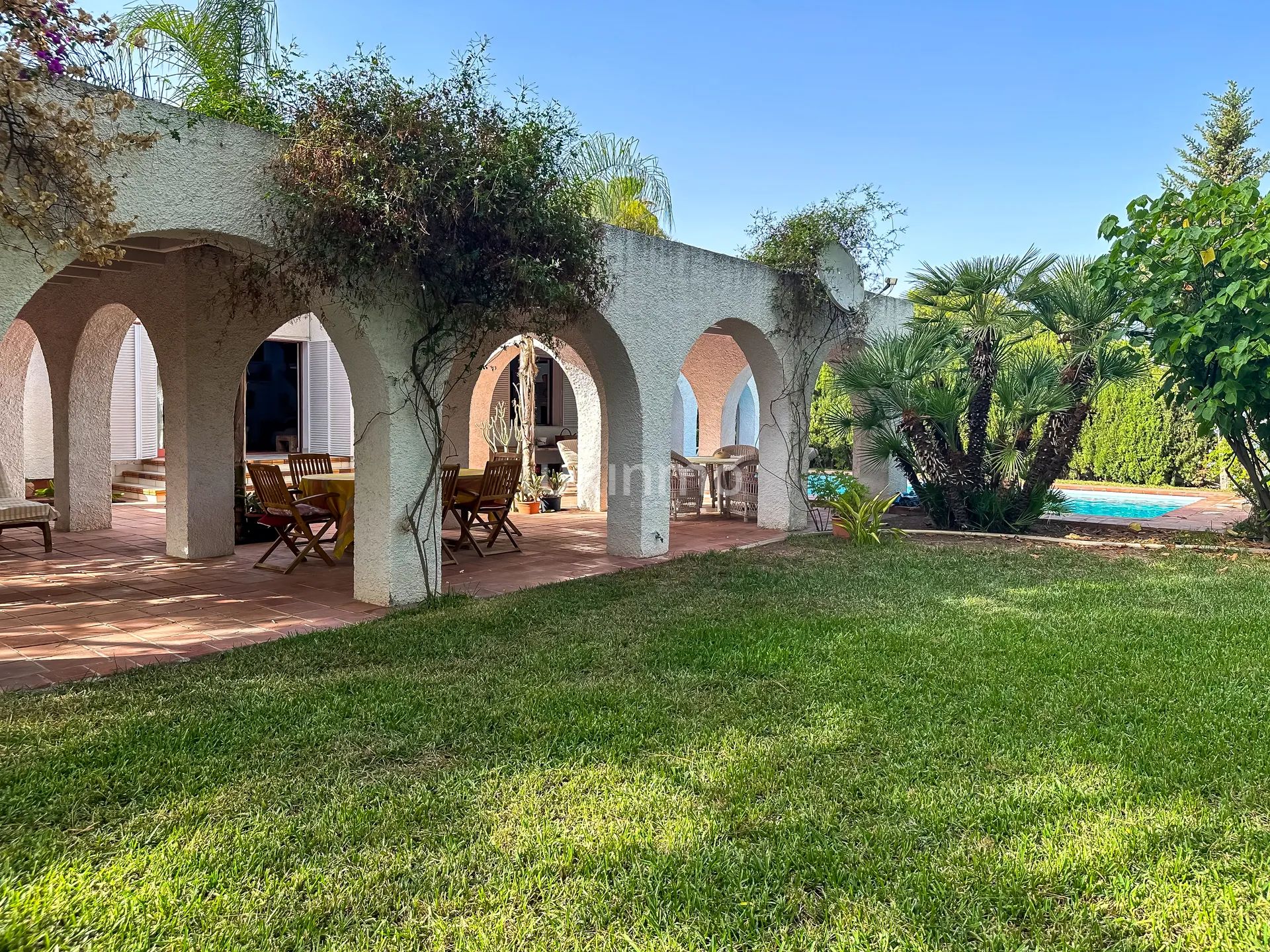Charmante mediterrane Villa mit 4 Schlafzimmern in San Juan de Alicante