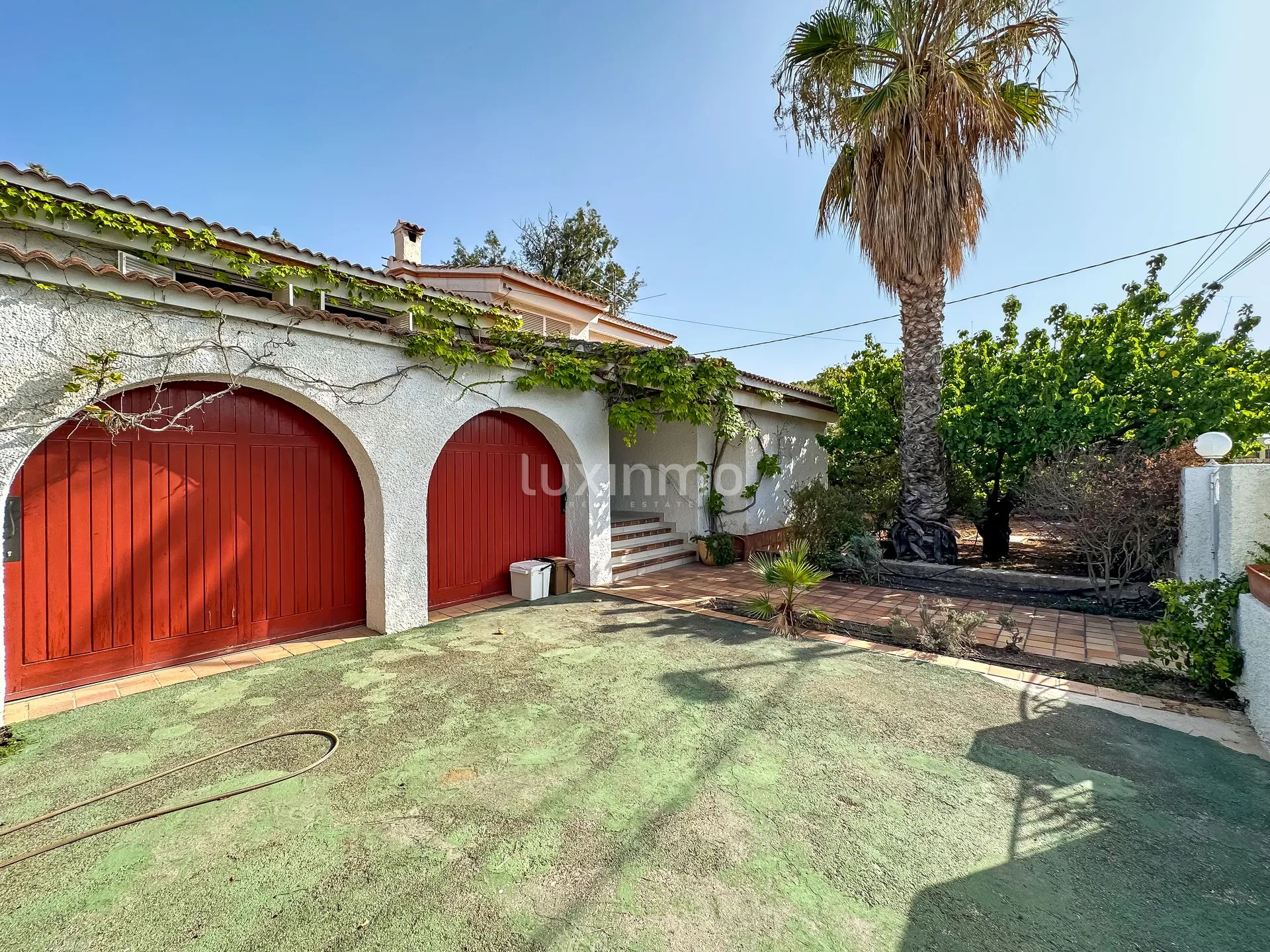 Charming 4-Bedroom Mediterranean Villa in San Juan de Alicante — photo 36