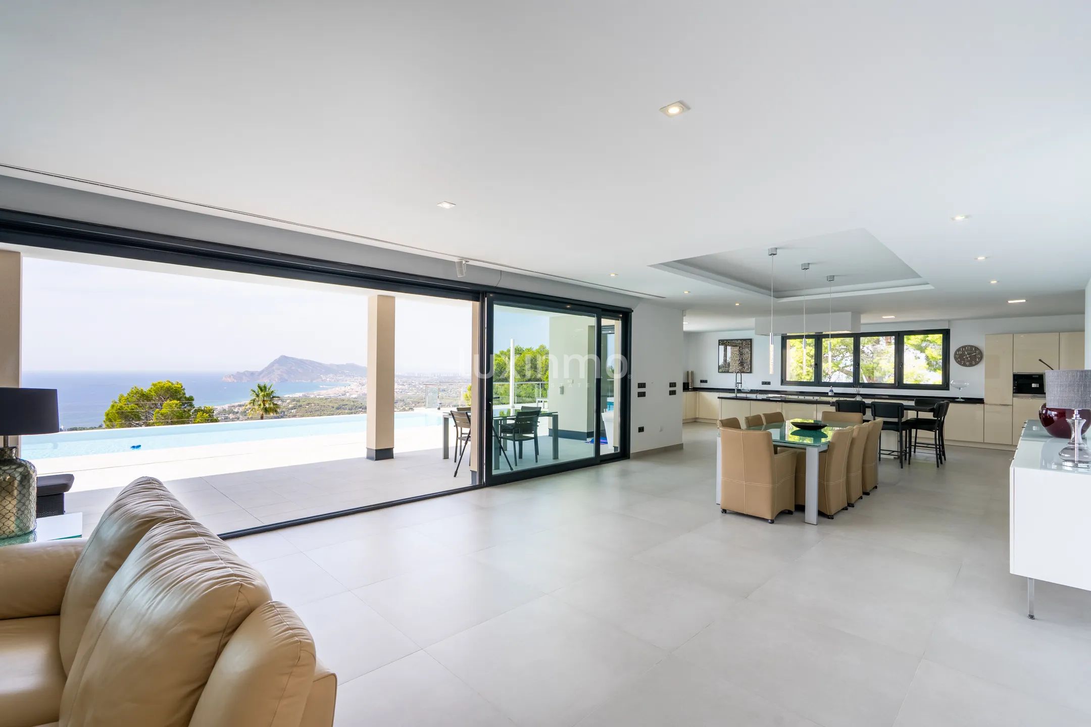 Luxury Mediterranean-Style Detached House with Panoramic Views in Altea la Vella — photo 7