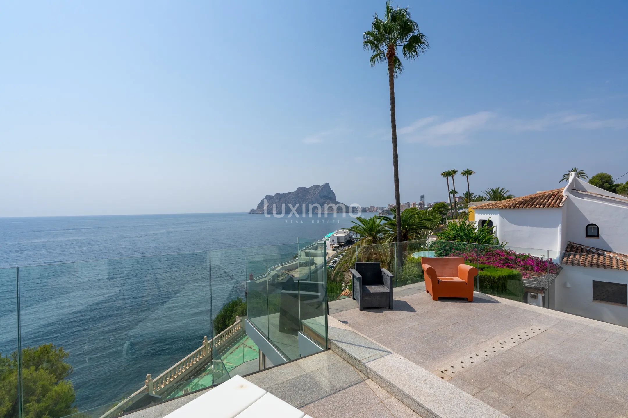 Charming 3-Bedroom Terraced House 1 line in La Fustera, Benissa — photo 23