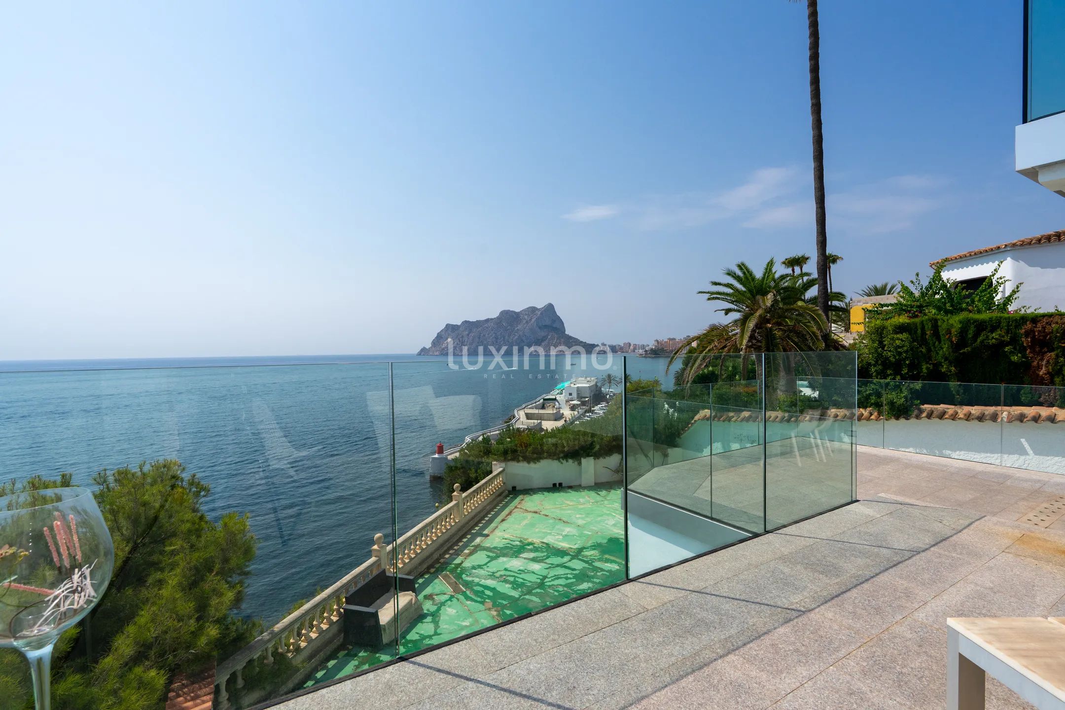 Charming 3-Bedroom Terraced House 1 line in La Fustera, Benissa — photo 14