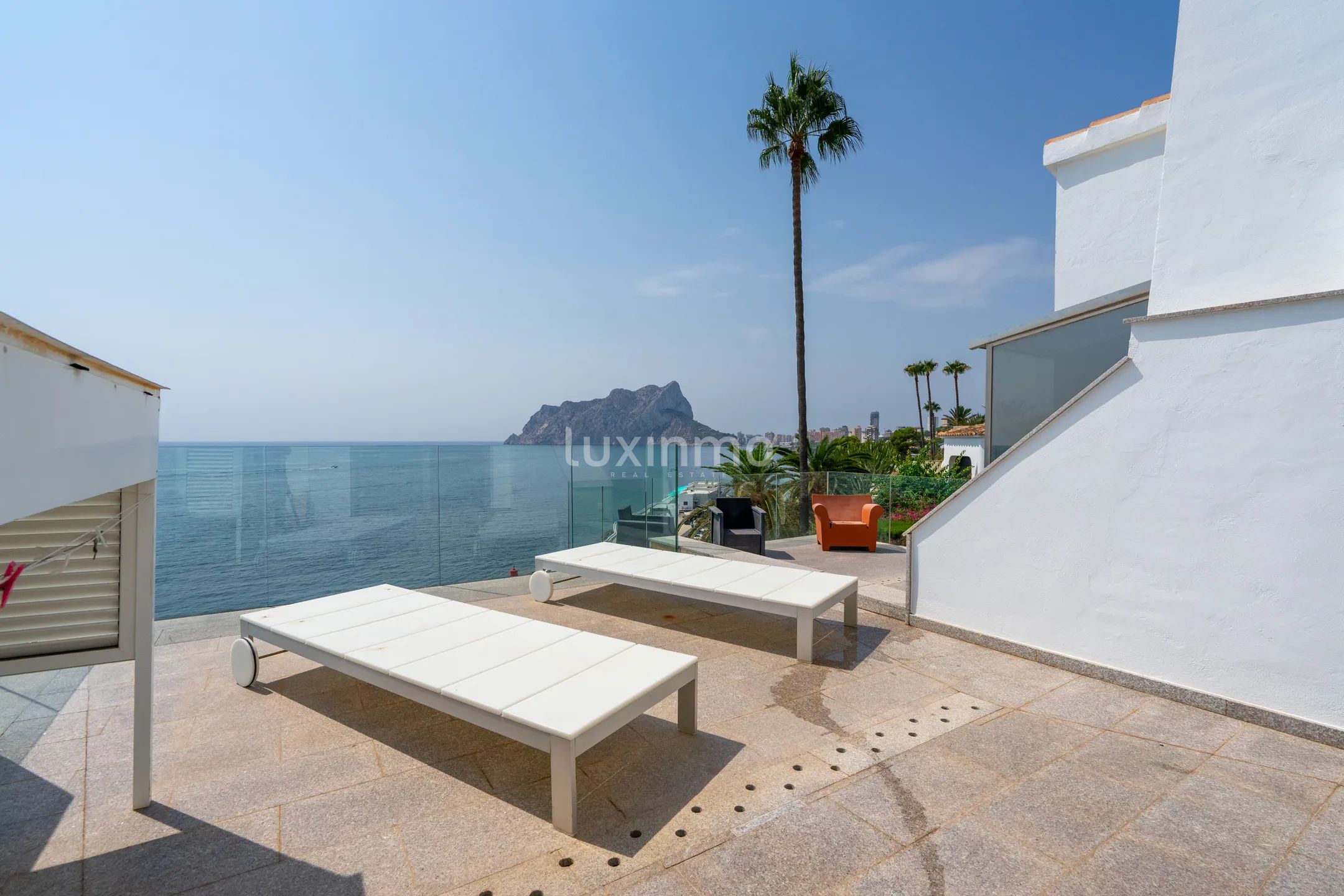 Charming 3-Bedroom Terraced House 1 line in La Fustera, Benissa — photo 16
