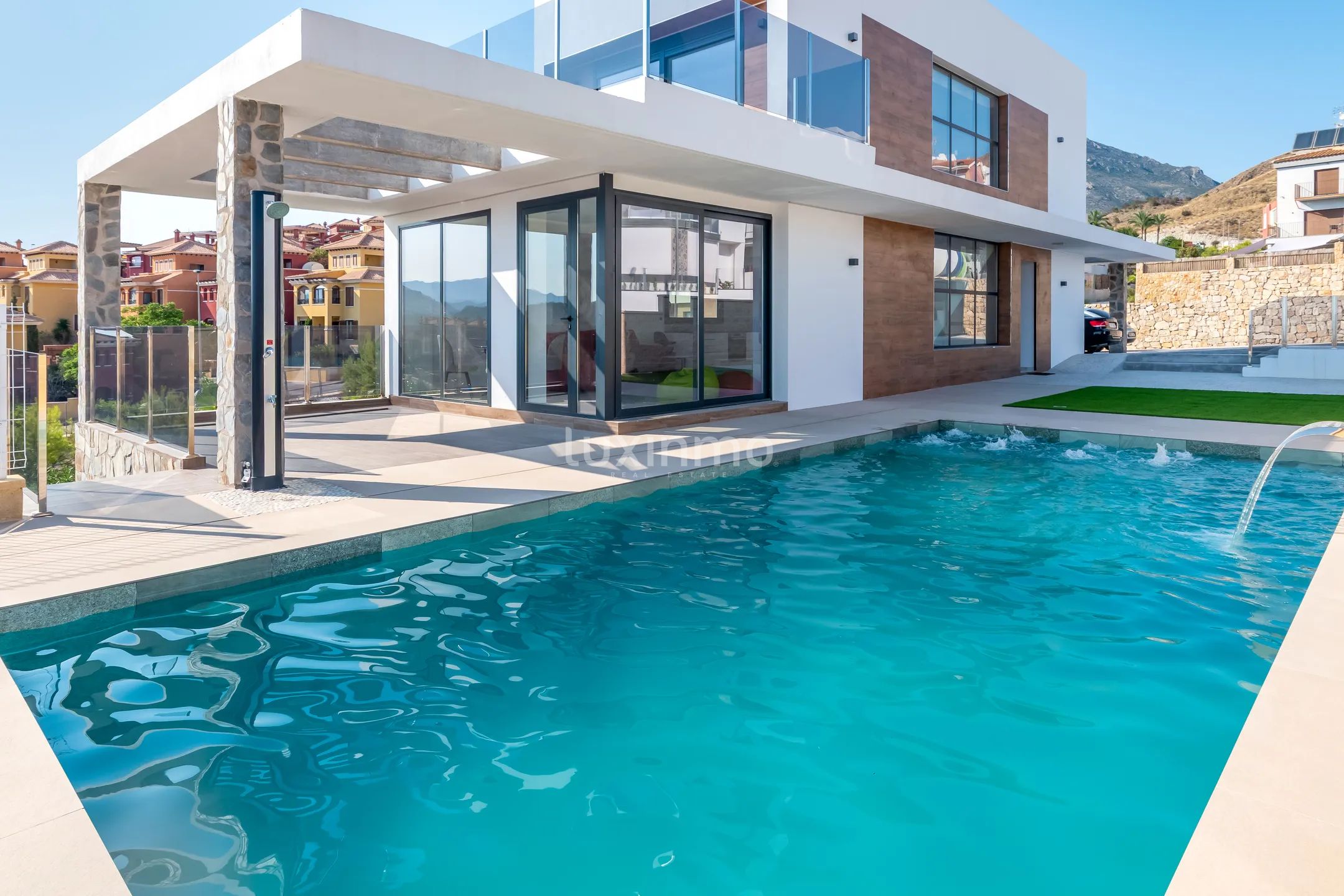 Brand new modern villa — photo 33