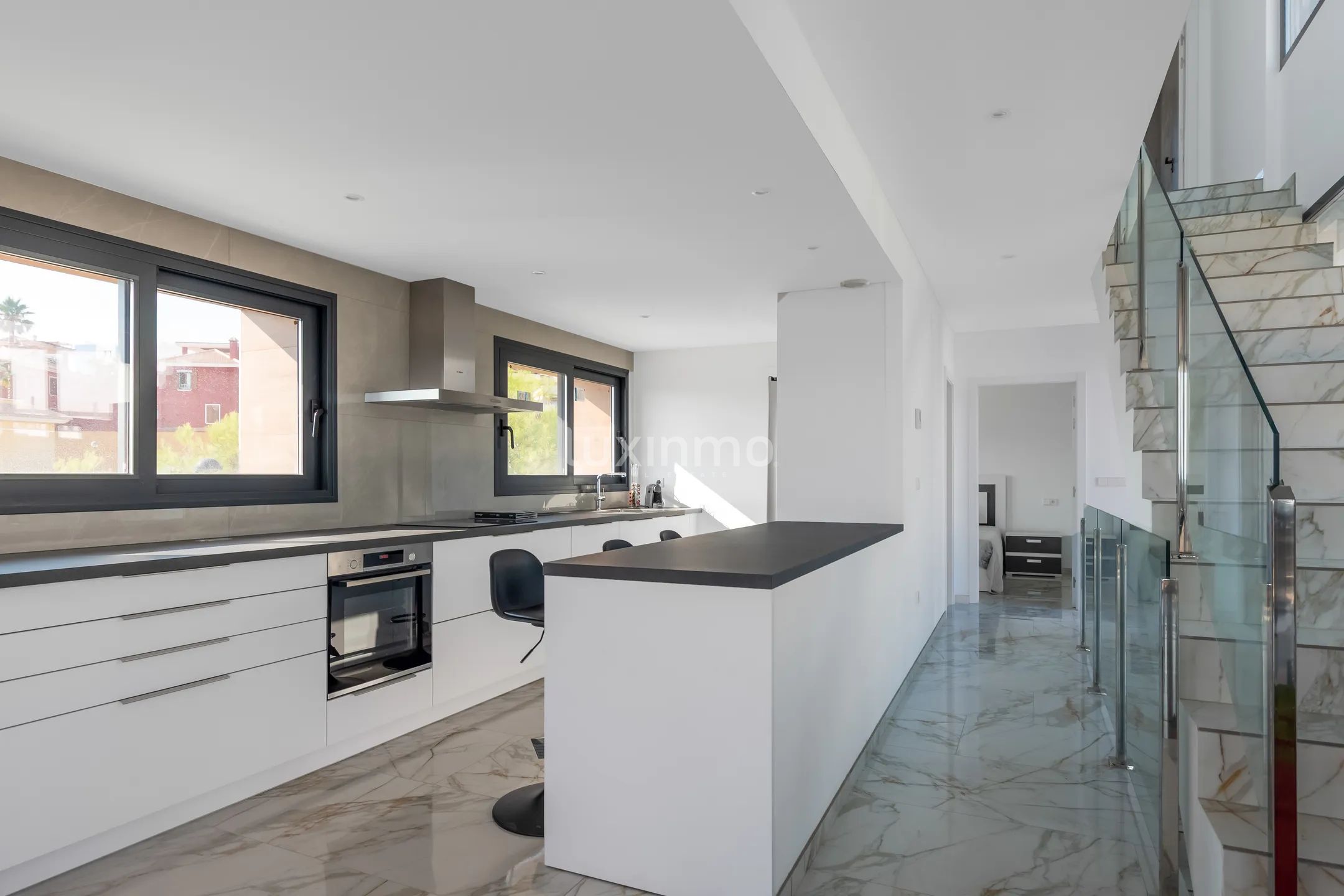 Brand new modern villa — photo 6