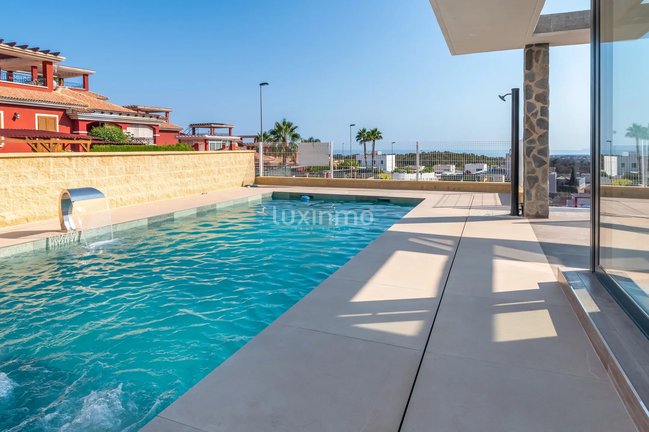 Brand new modern villa — photo 24