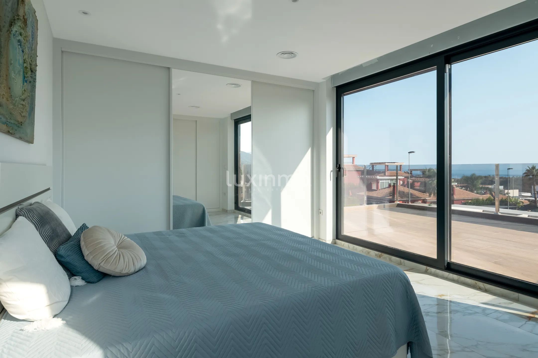 Brand new modern villa — photo 20