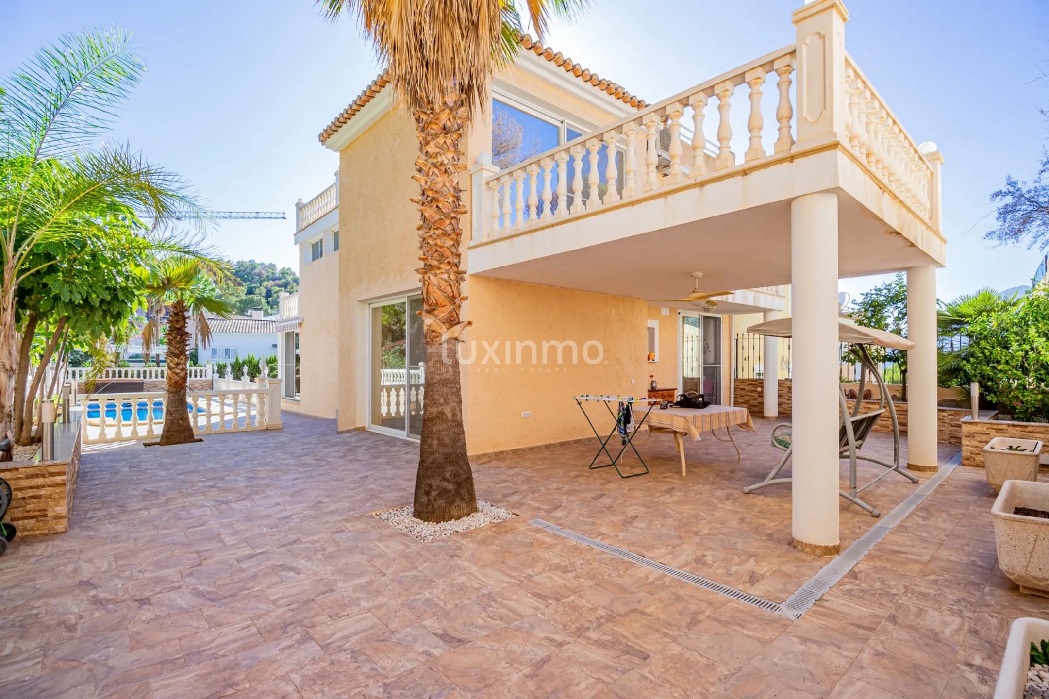 Charming Mediterranean-Style 4-Bedroom Villa in El Albir with Private Pool and Mountain Views — photo 23