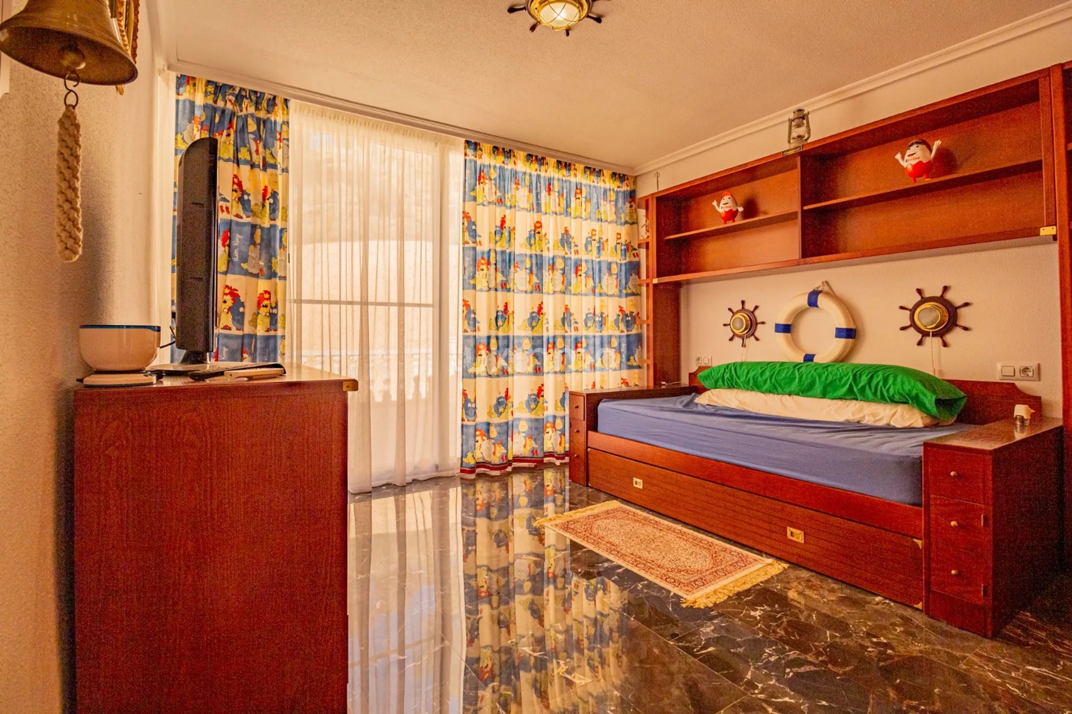 Charming Mediterranean-Style 4-Bedroom Villa in El Albir with Private Pool and Mountain Views — photo 16