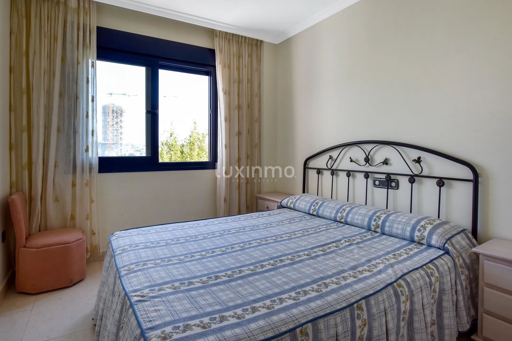 Flat with sea and mountain views in Playa Arenal-Bol, Calpe — photo 12