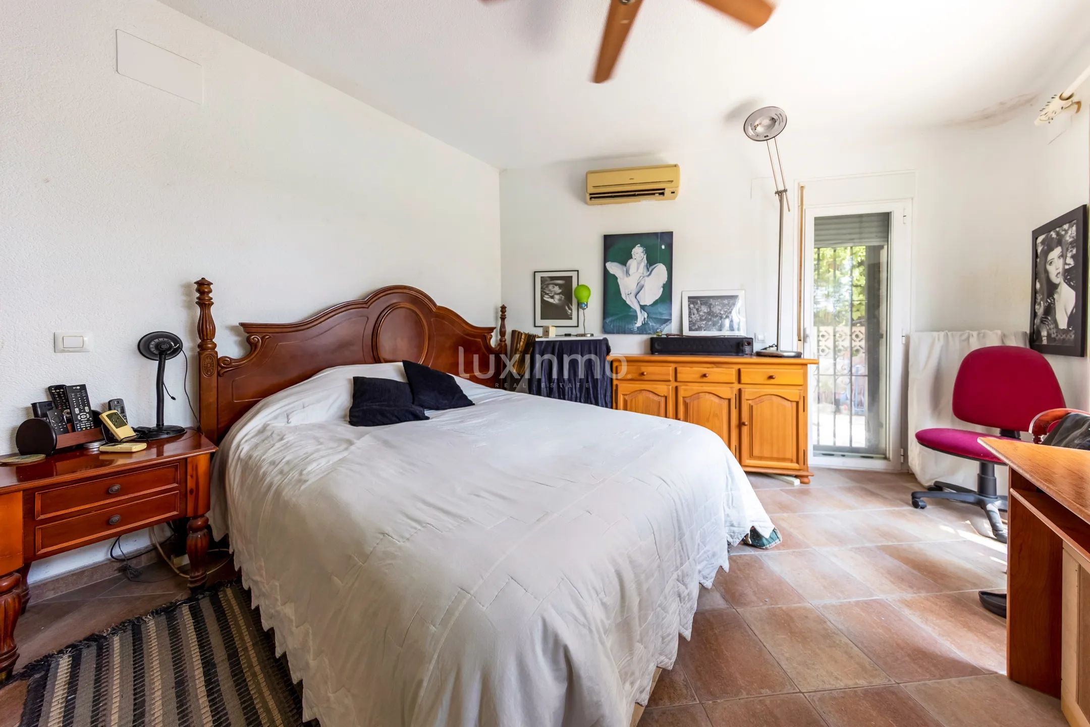 Sørvendt villa til salgs i Moraira — photo 23