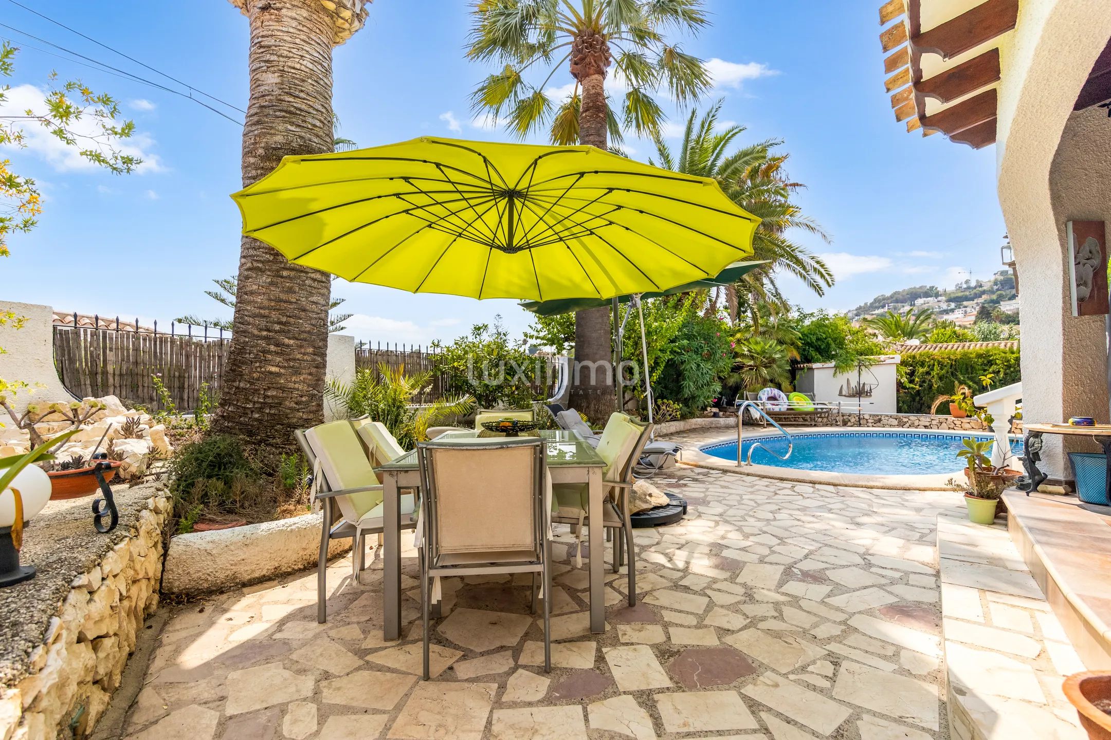 Sørvendt villa til salgs i Moraira — photo 9