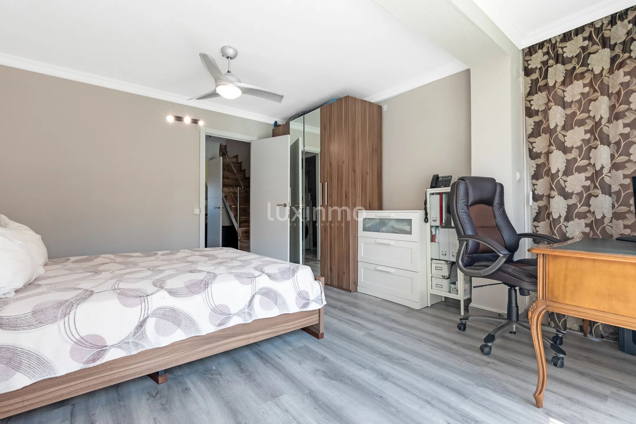 Fantastisk ombygd moderne duplex til salgs i Playa de Levante, Benidorm — photo 18