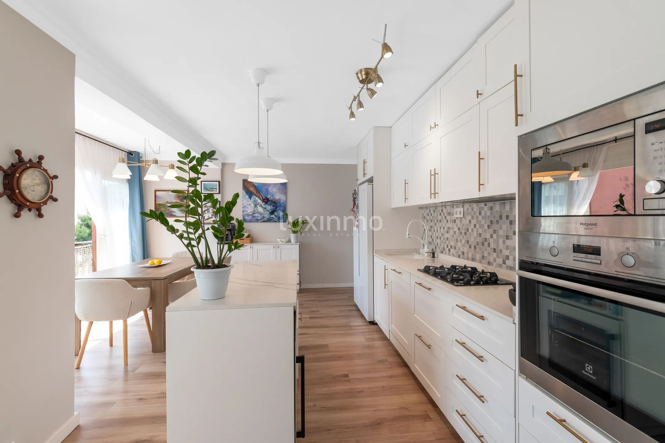 Fantastisk ombygd moderne duplex til salgs i Playa de Levante, Benidorm — photo 10