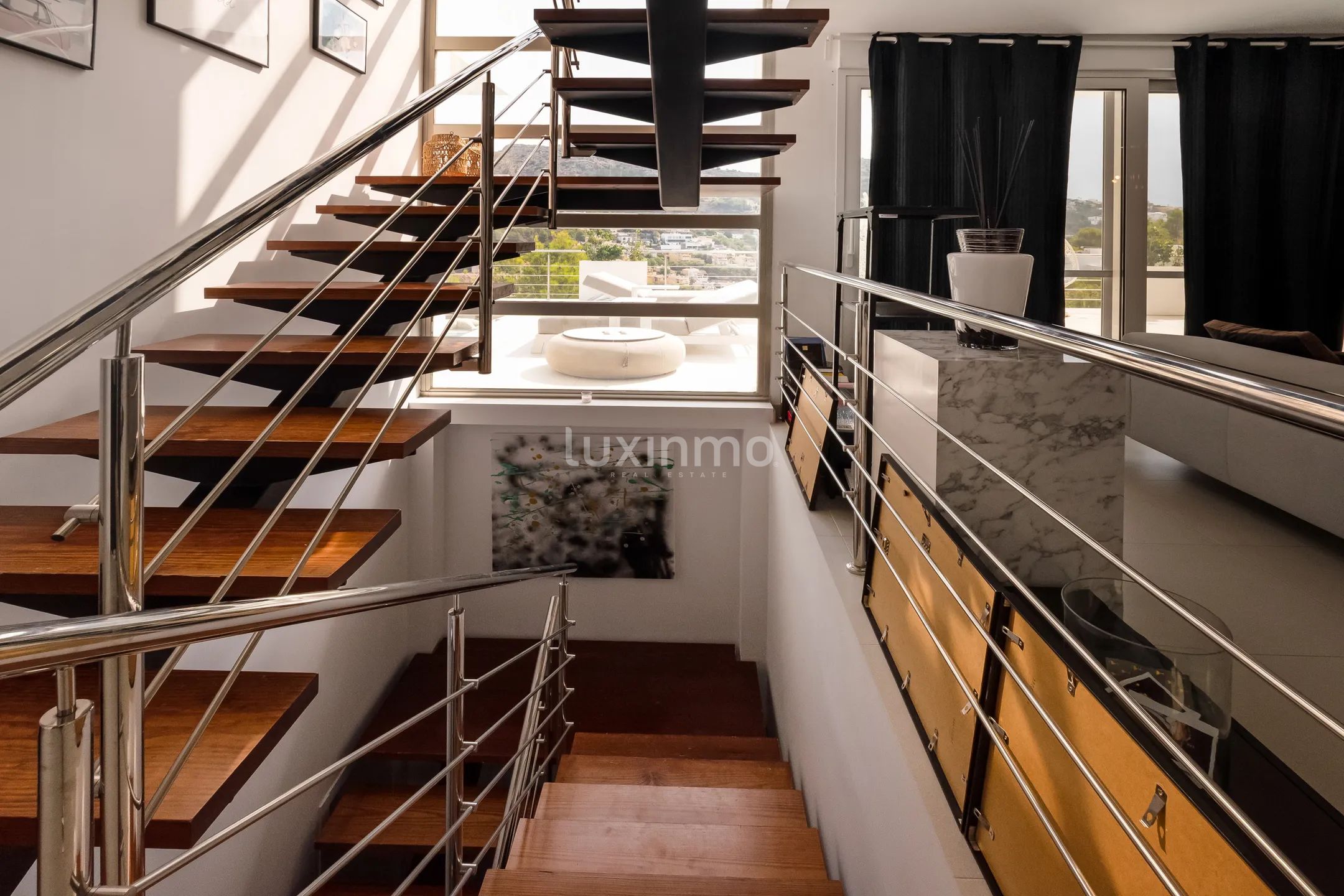 Beautiful villa with swimming pool for rent in Altea — photo 13