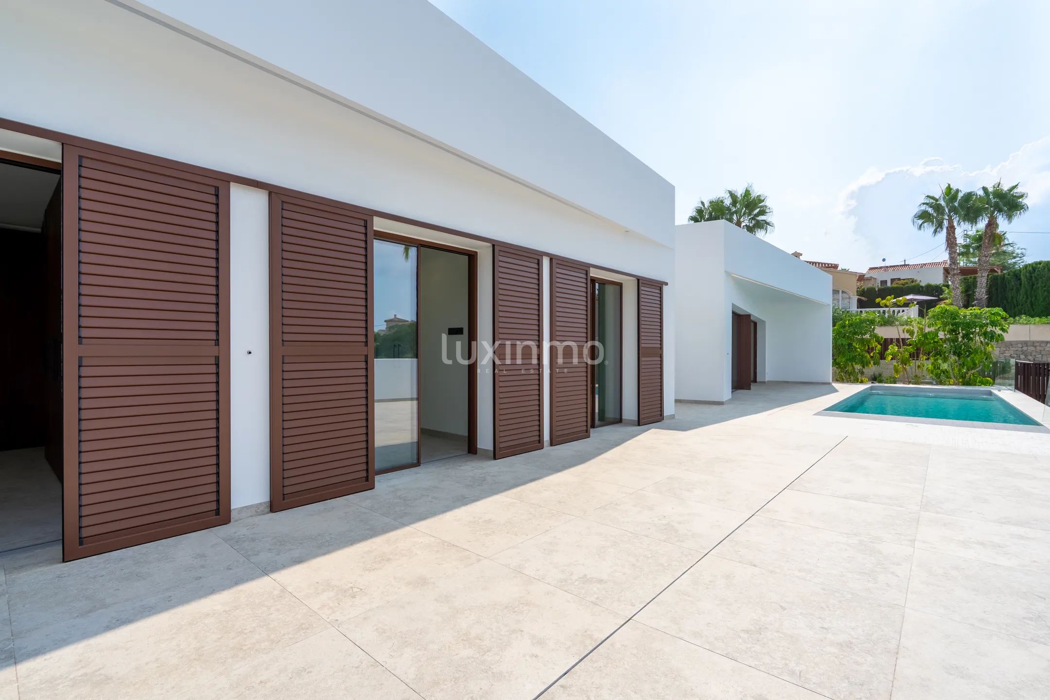 Luxuriöse freistehende Villa mit 4 Schlafzimmern und Panoramablick auf die Berge in Calpe — photo 4