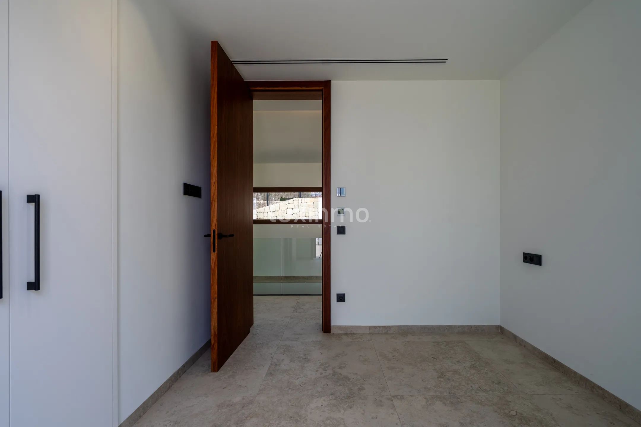 Lujosa Villa Independiente de 4 Dormitorios con Vistas Panorámicas a la Montaña en Calpe — photo 21