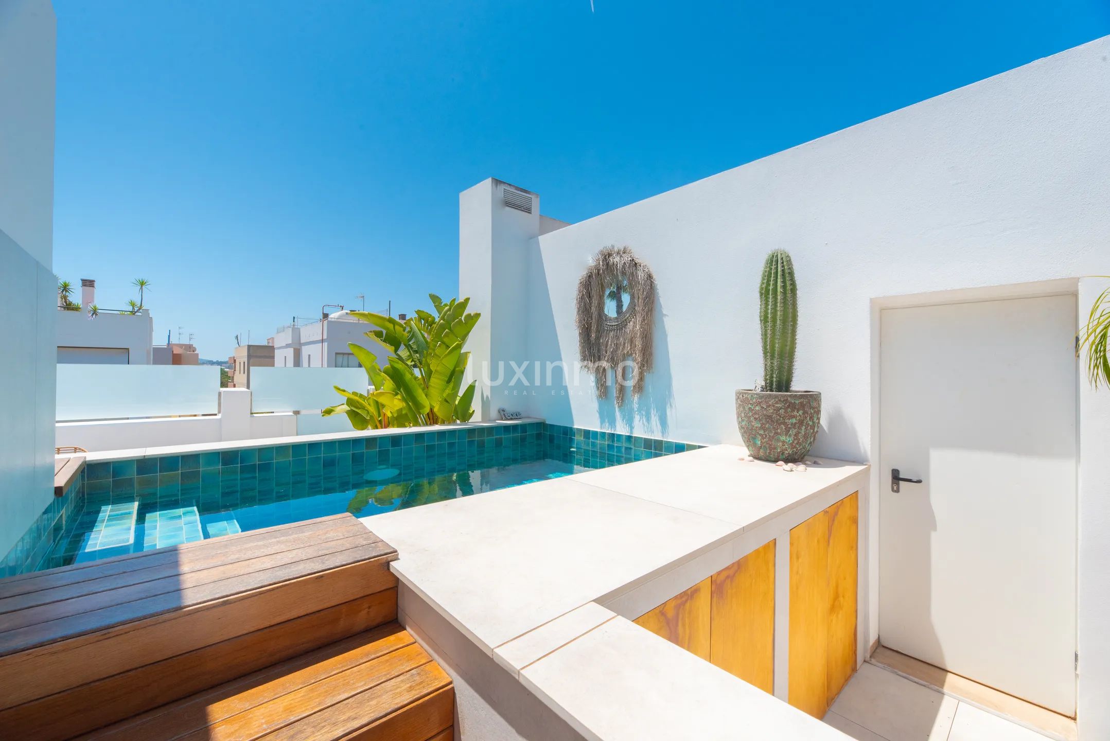 Nowoczesny penthouse z przepięknym widokiem na morze w Jesús, Santa Eulària — photo 2