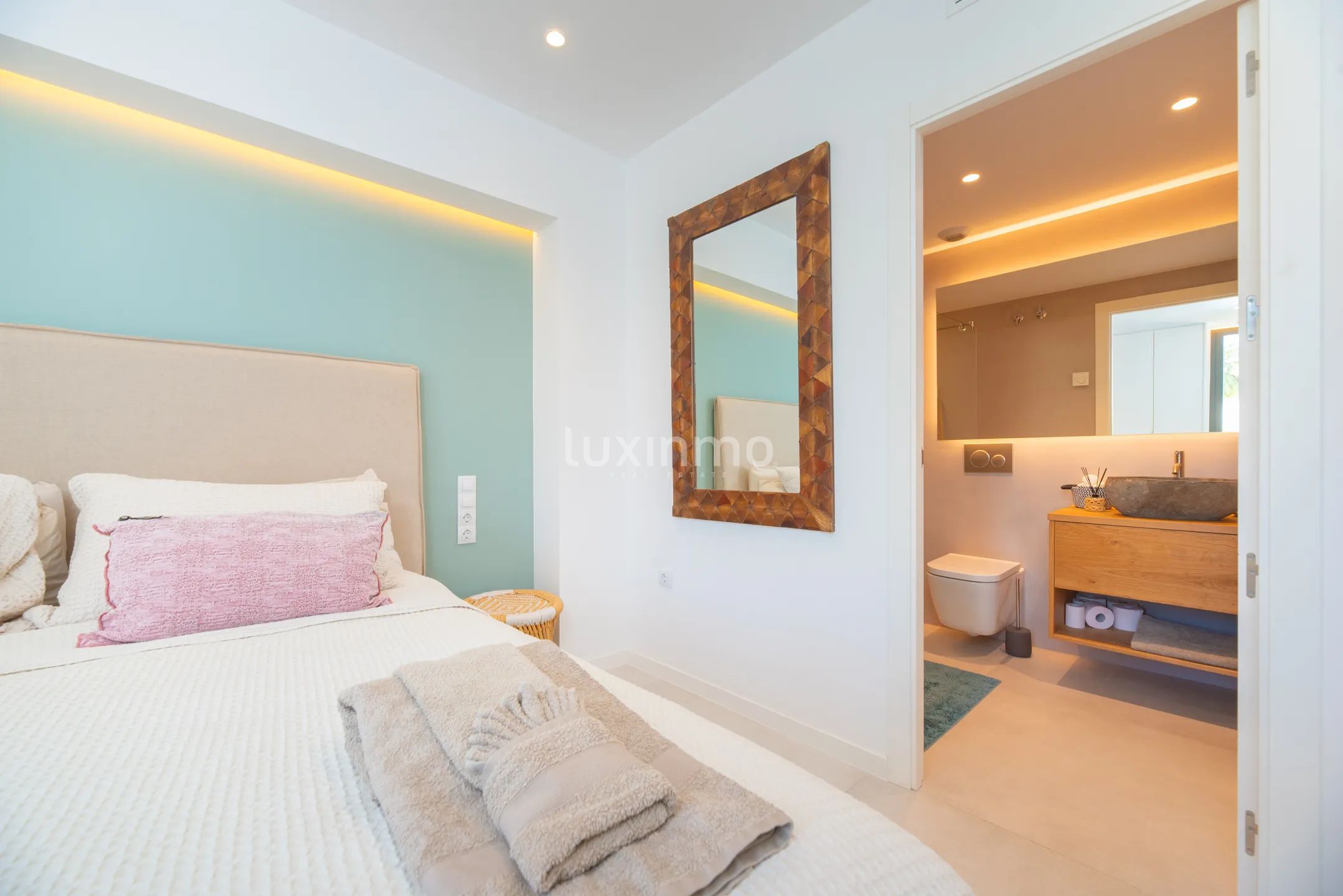 Nowoczesny penthouse z przepięknym widokiem na morze w Jesús, Santa Eulària — photo 16