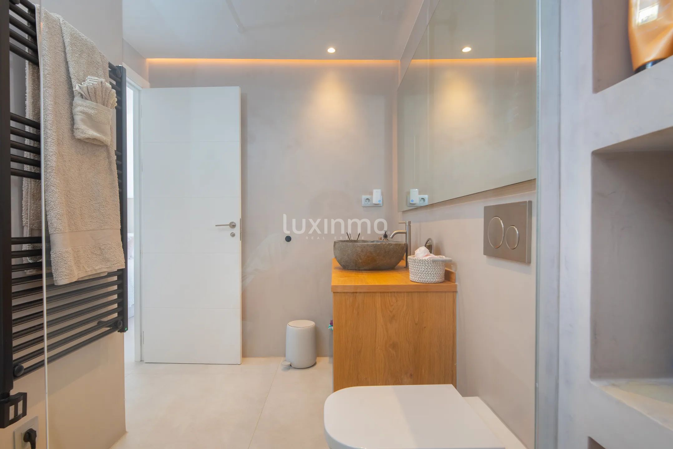 Nowoczesny penthouse z przepięknym widokiem na morze w Jesús, Santa Eulària — photo 23