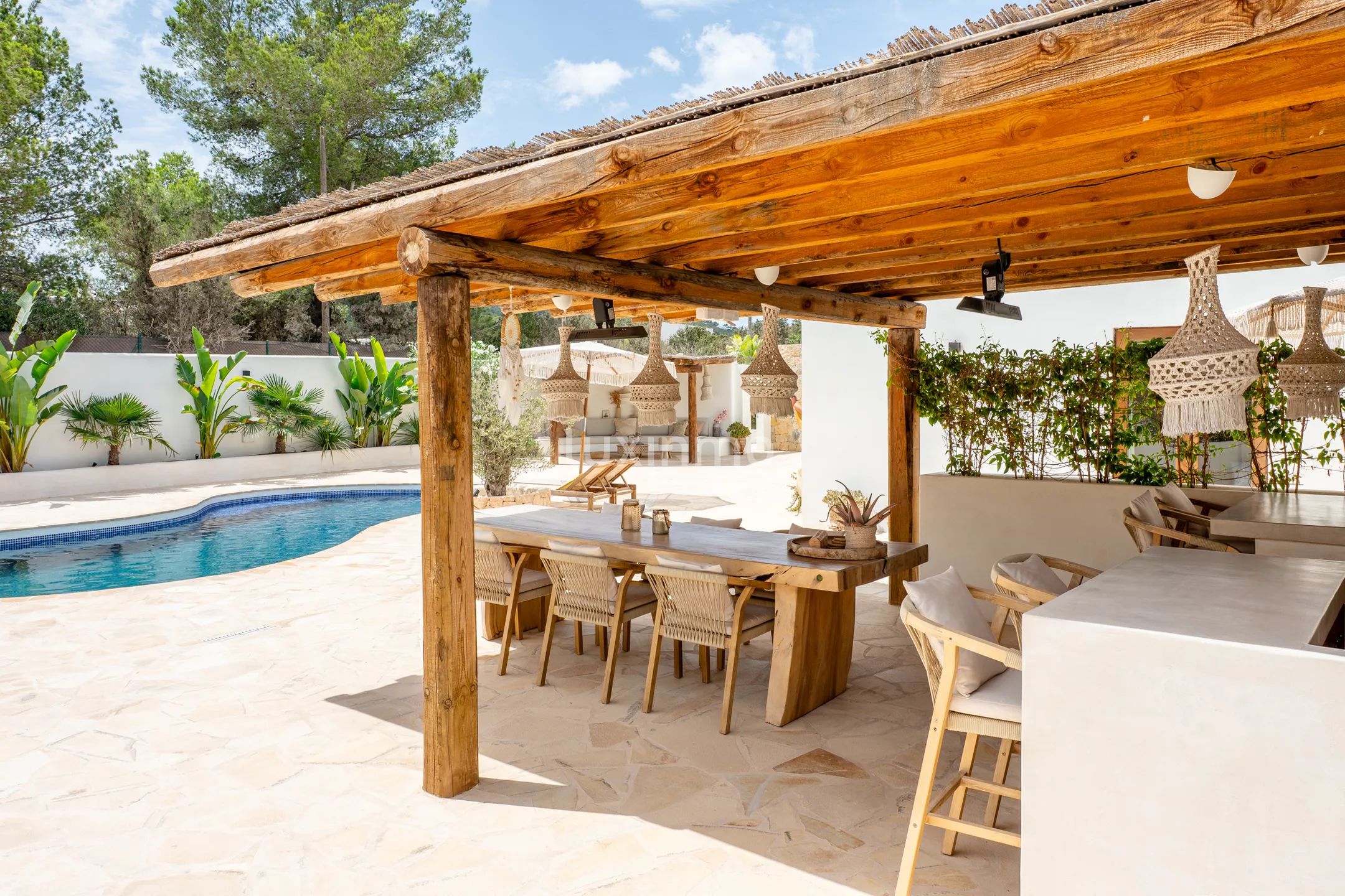 Stilfull bohemsk villa med gjesteleilighet, velværeavdeling og utsikt over solnedgangen nær Sant Agustí og Ibizas fineste strender — photo 6