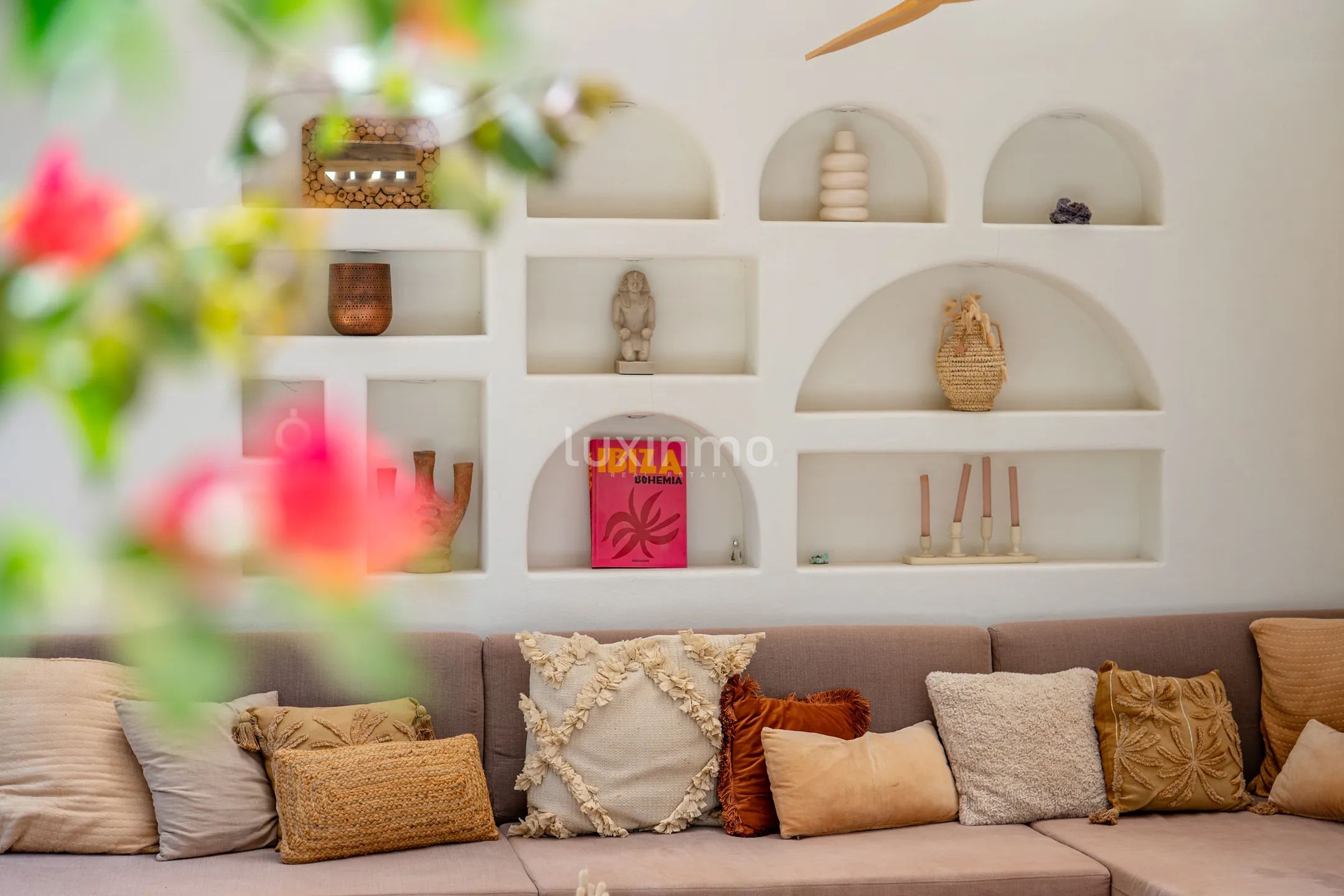 Élégante villa bohémienne avec appartement d'hôtes, espace bien-être et vue sur le coucher de soleil près de Sant Agustí et des plus belles plages d'Ibiza — photo 22