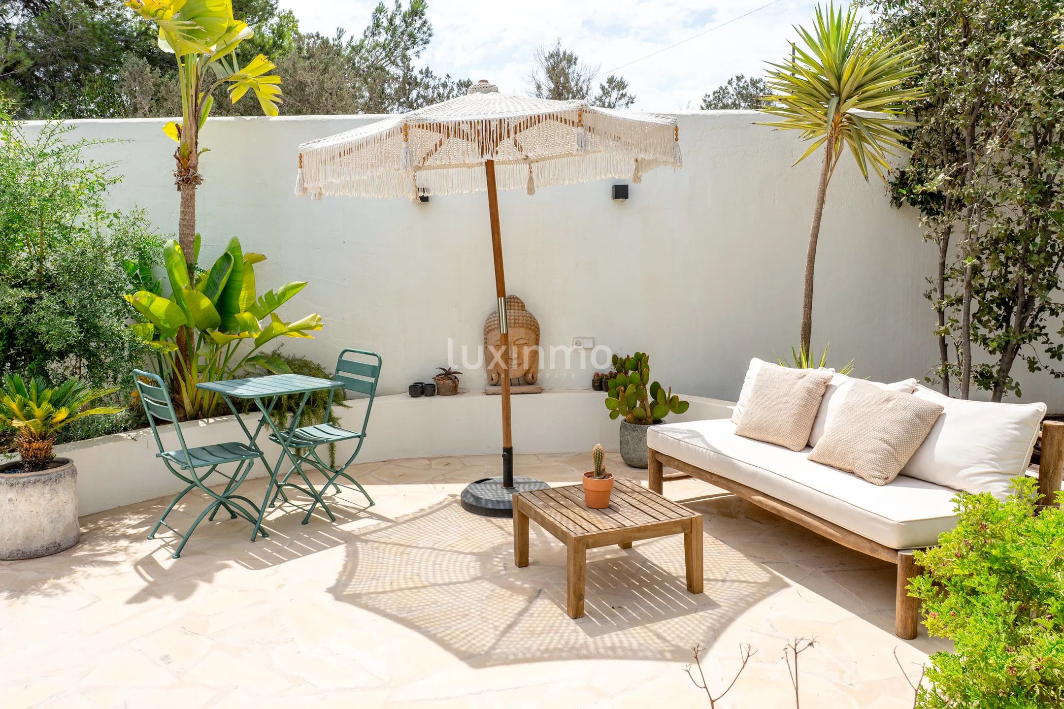 Élégante villa bohémienne avec appartement d'hôtes, espace bien-être et vue sur le coucher de soleil près de Sant Agustí et des plus belles plages d'Ibiza — photo 42