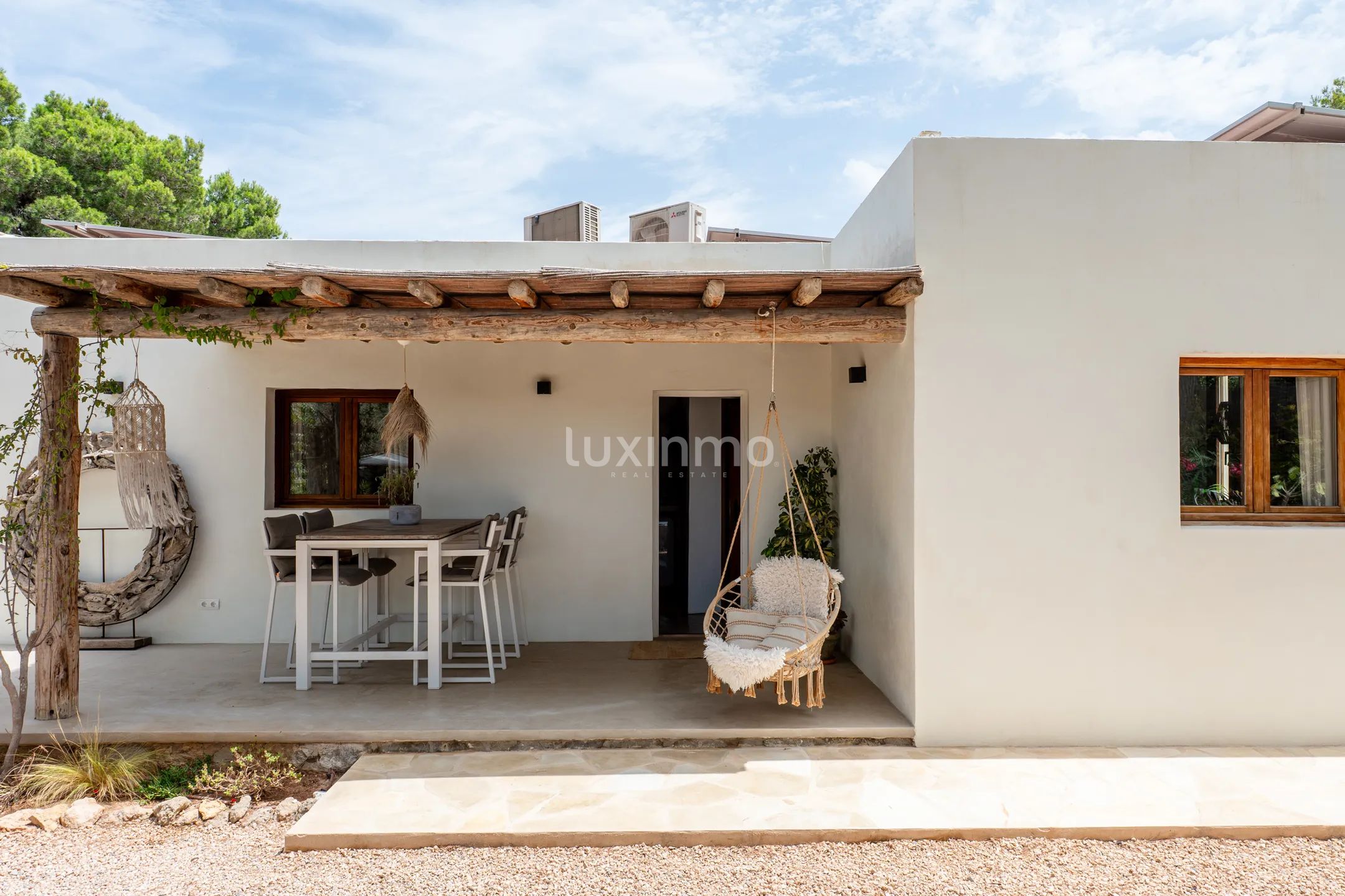Élégante villa bohémienne avec appartement d'hôtes, espace bien-être et vue sur le coucher de soleil près de Sant Agustí et des plus belles plages d'Ibiza — photo 51