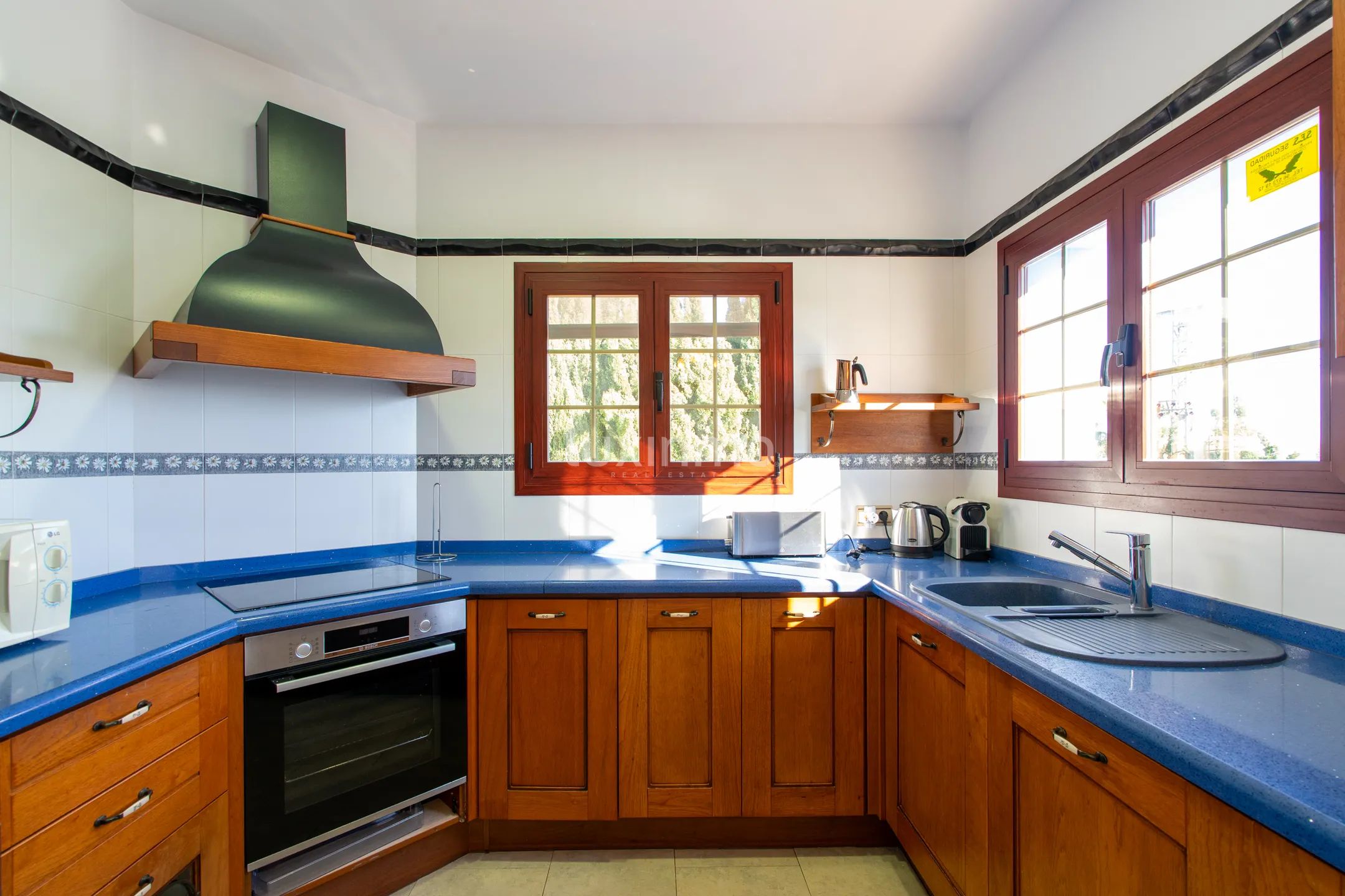 Villa with sea views for sale in Calpe — photo 12