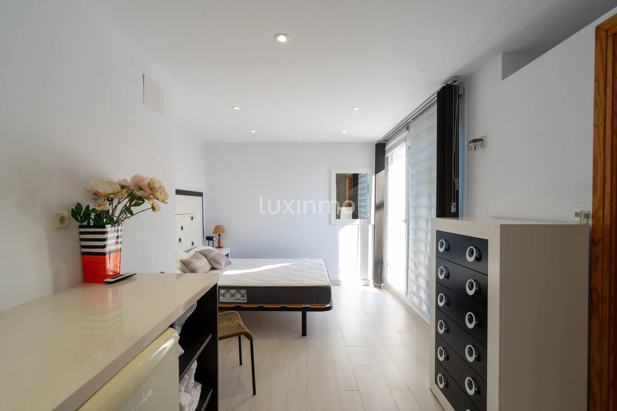 Villa with sea views for sale in Calpe — photo 24