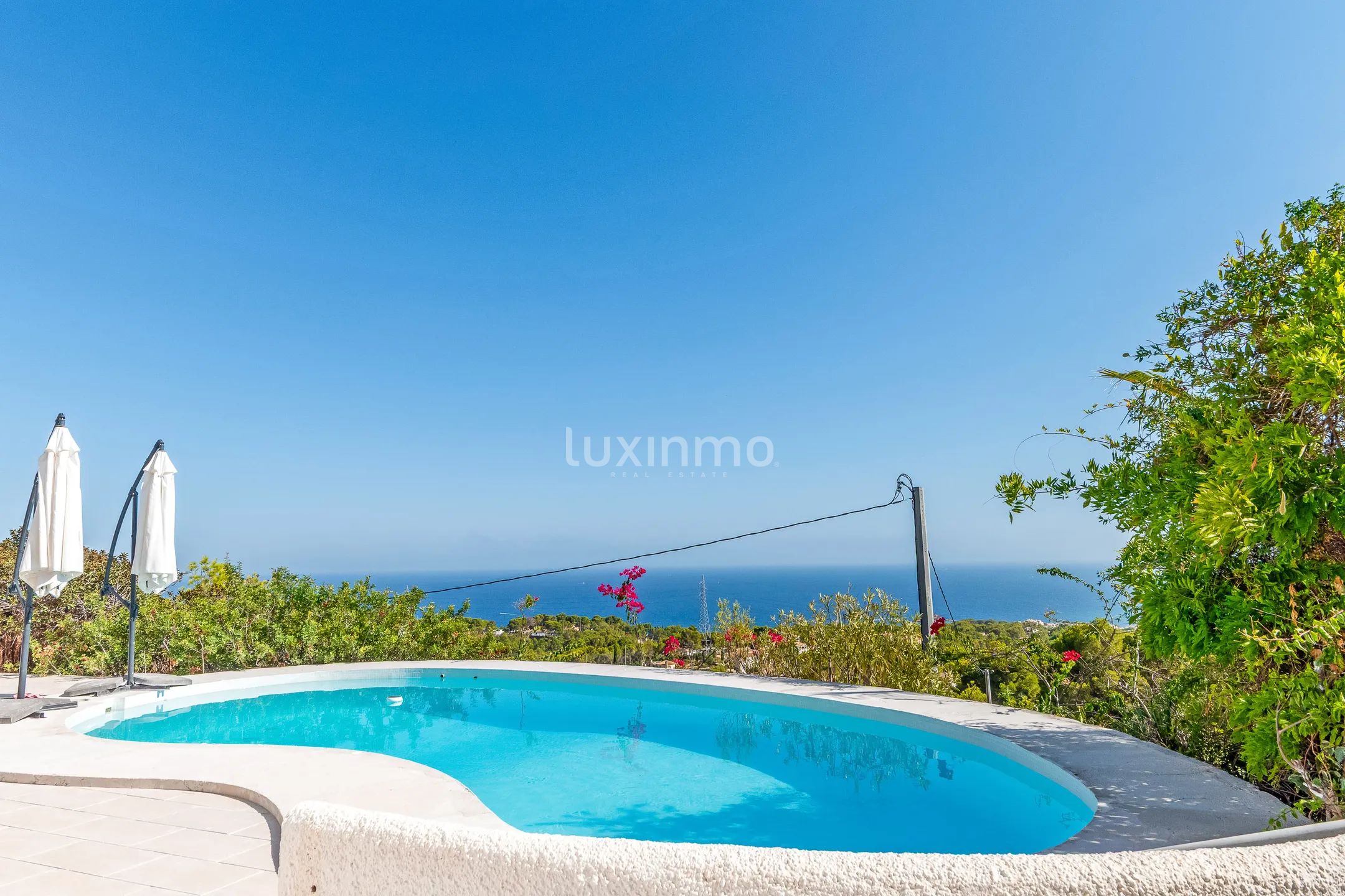 Beautiful ibicencan house with pool for sale in Altea — photo 14